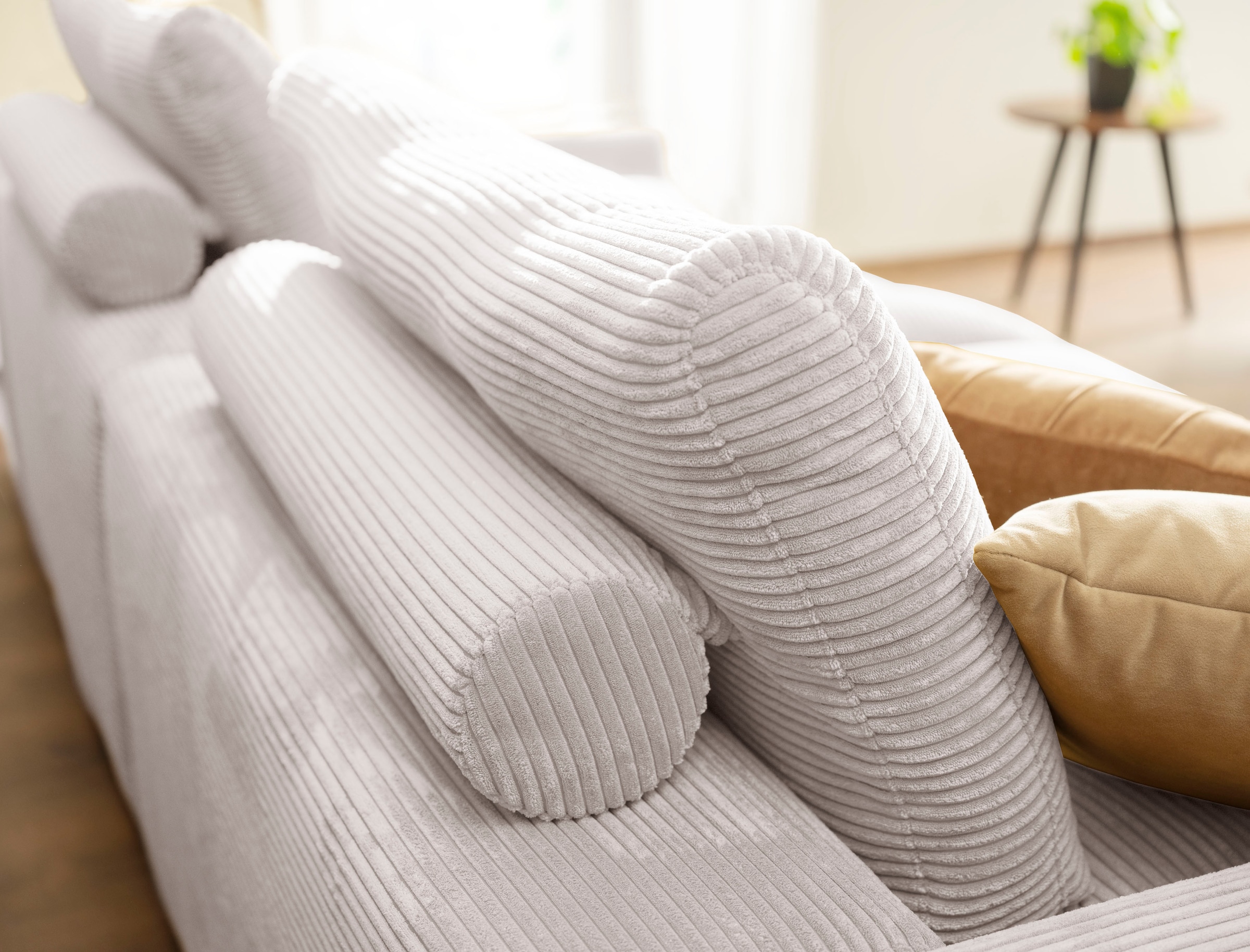 alina Big-Sofa »Sandy«, 256 cm breit und 123 cm tief, in modernem Cordstoff