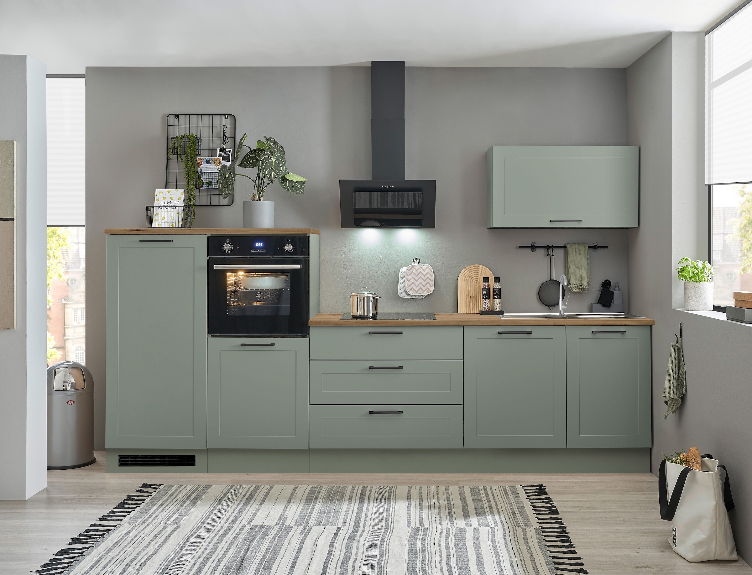 BASIC by Balculina Küchenzeile »Marsi«, Breite 320 cm, höhenverstellbare Füße, mit Soft-Close-Funktion
