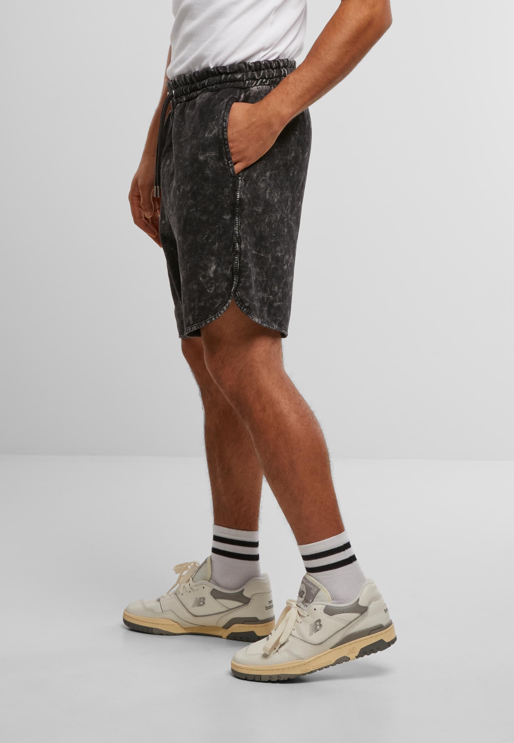 URBAN CLASSICS Sweatshorts »Urban Classics Washed Piped Shorts«, (1 tlg.)