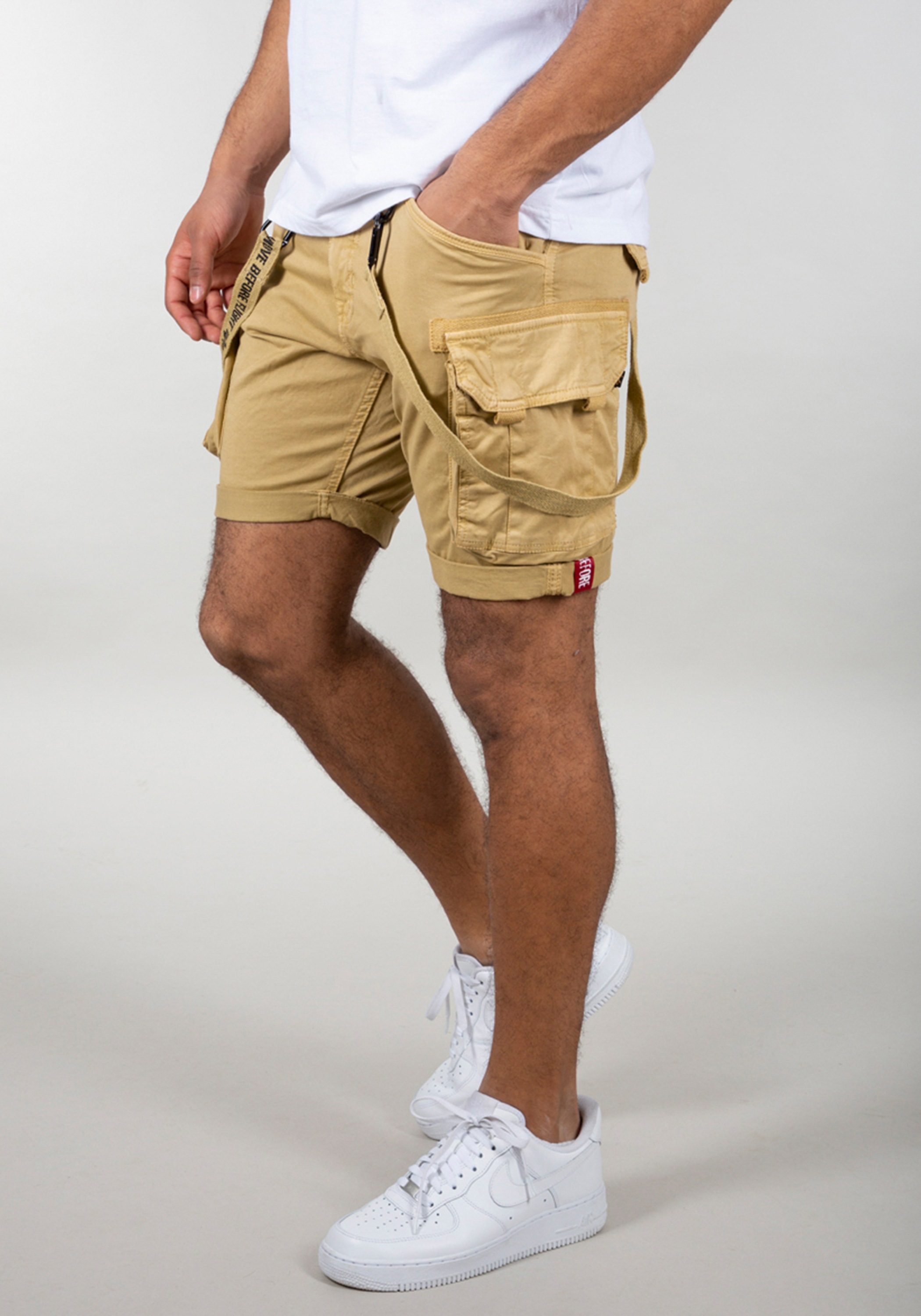 Thumbnail - Alpha Industries Shorts "Utility Short"