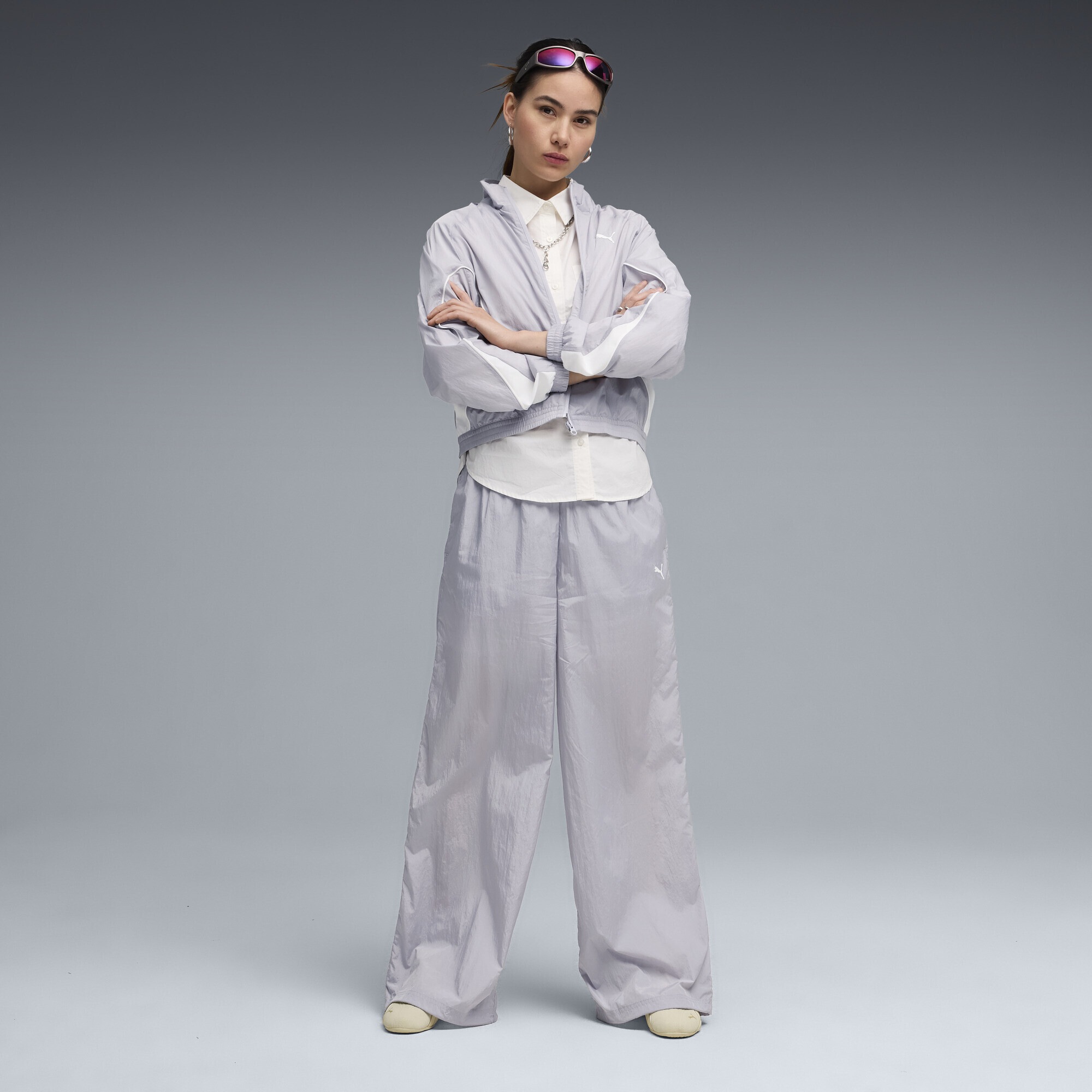 PUMA Sport Relaxed Gewebte Hose Damen Vibrant Silver Gray XS 4