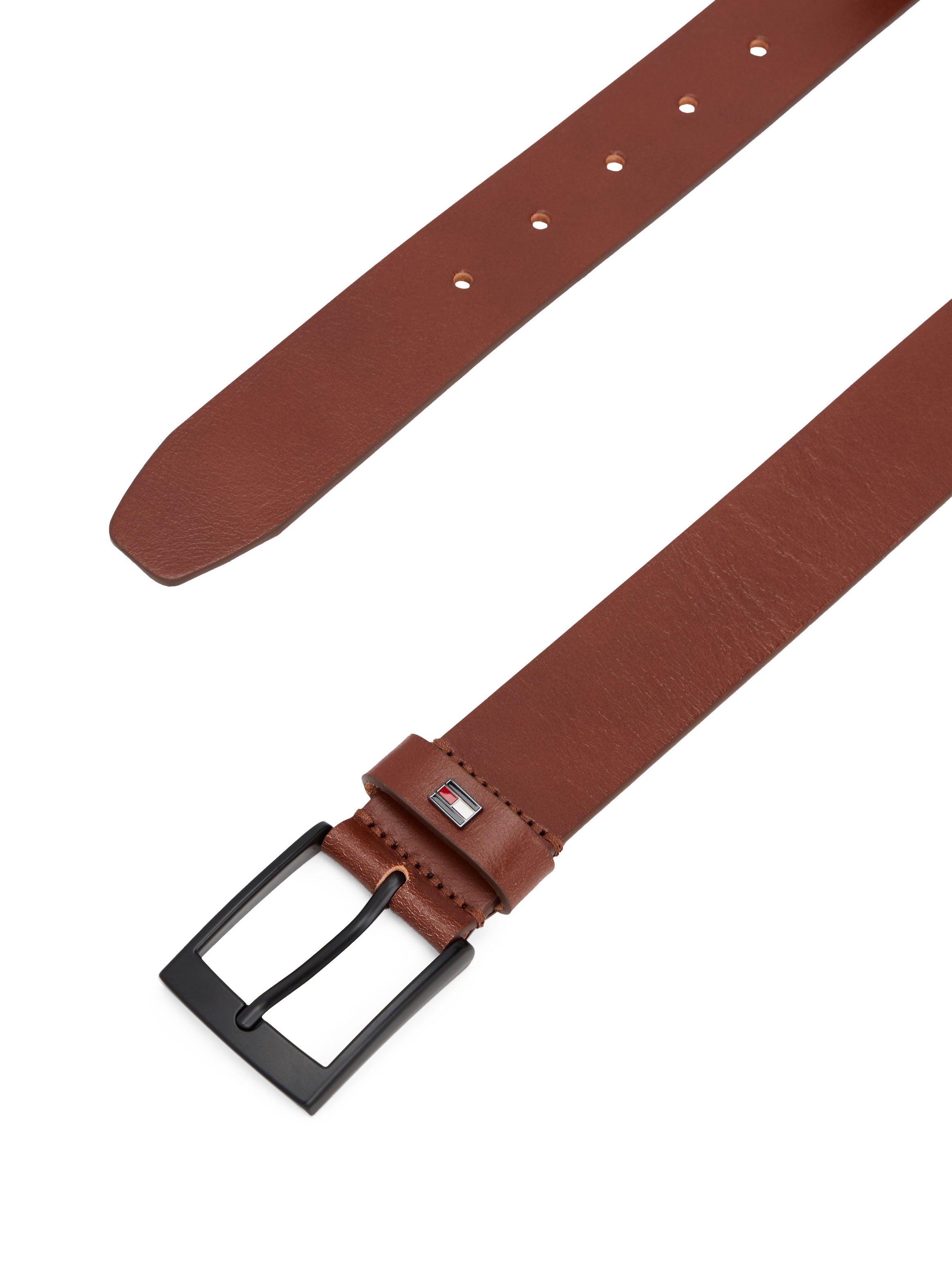 Tommy Hilfiger Ledergürtel »ADAN 3.5 EXT«, Metalllogopatch, Einfachdornschnalle