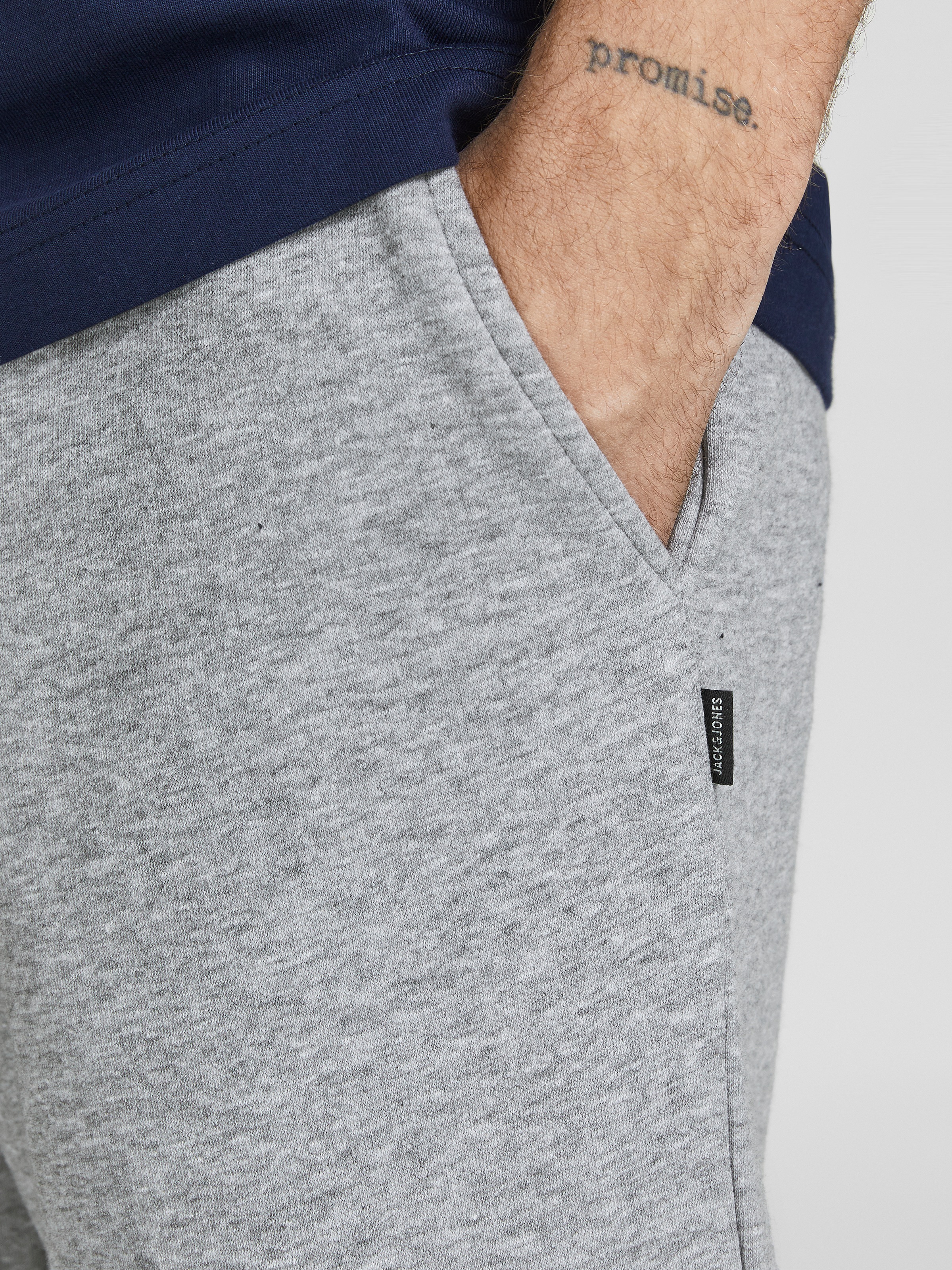 Jack & Jones Sweatshorts "JPSTGORDON BRADLEY SWEAT SHORTS MID", mit elastis günstig online kaufen