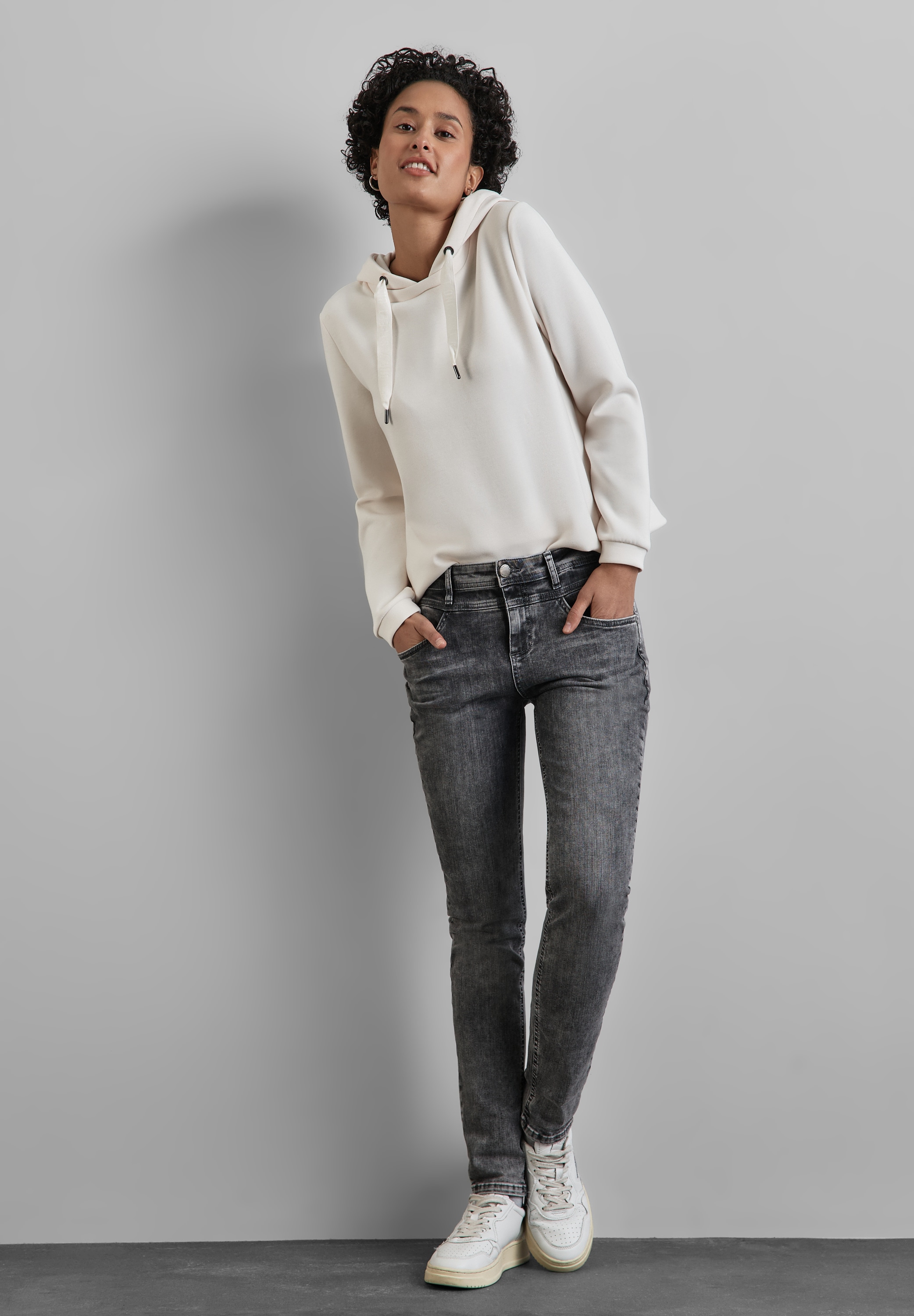 STREET ONE Comfort-fit-Jeans, 4-Pocket Style