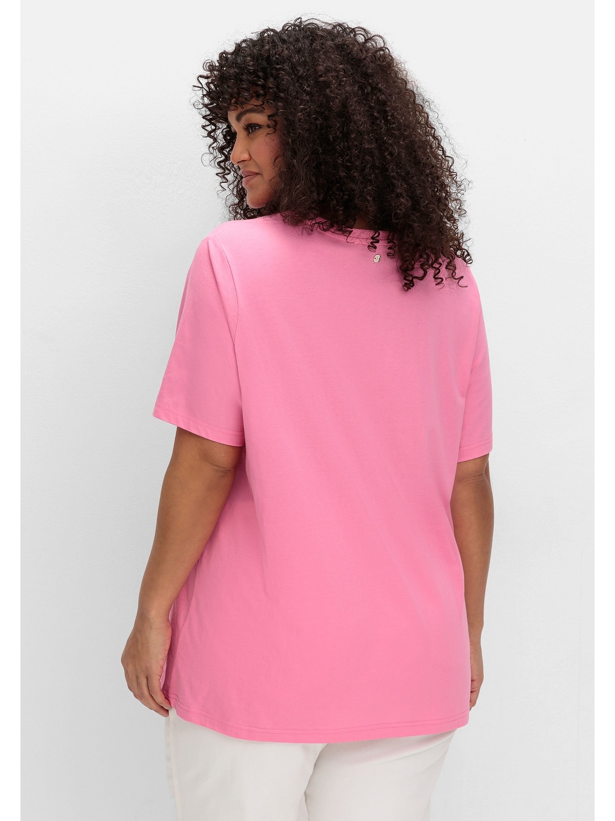 Sheego T-Shirt "Große Größen", mit V-Ausschnitt, aus leichtem Jersey günstig online kaufen
