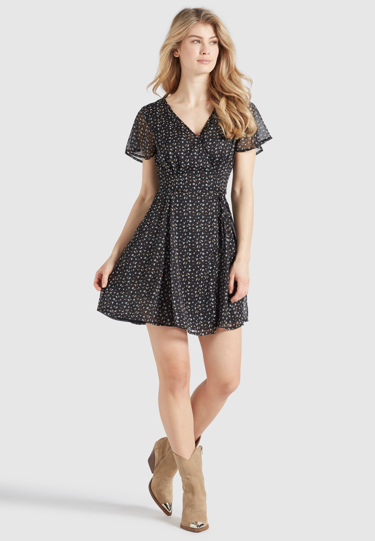 khujo Chiffonkleid »khujo Kleid VARVARA«, aus Chiffon mit Flügelärmeln