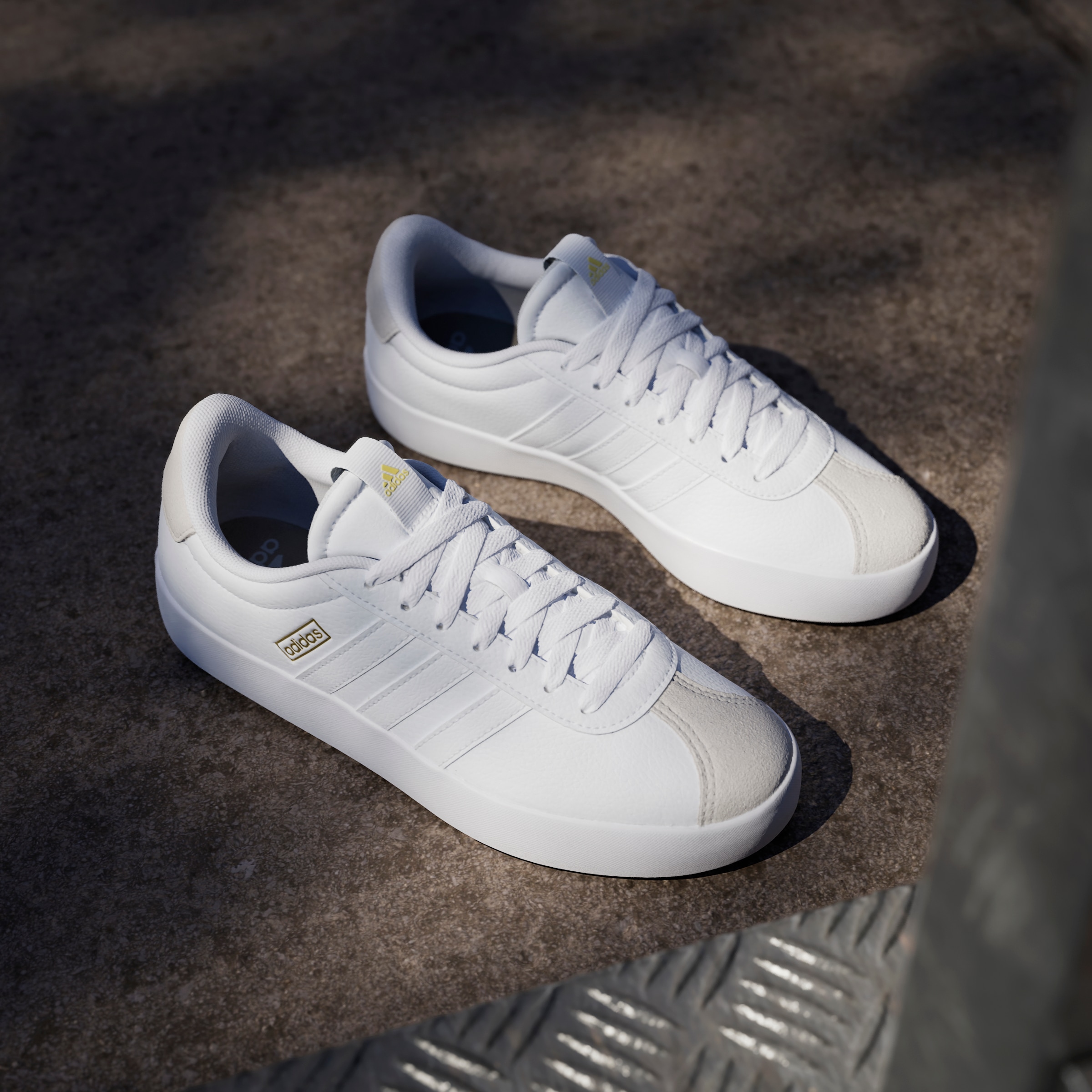 adidas Sportswear Sneaker »VL COURT 3.0«, inspiriert vom Design des adidas samba