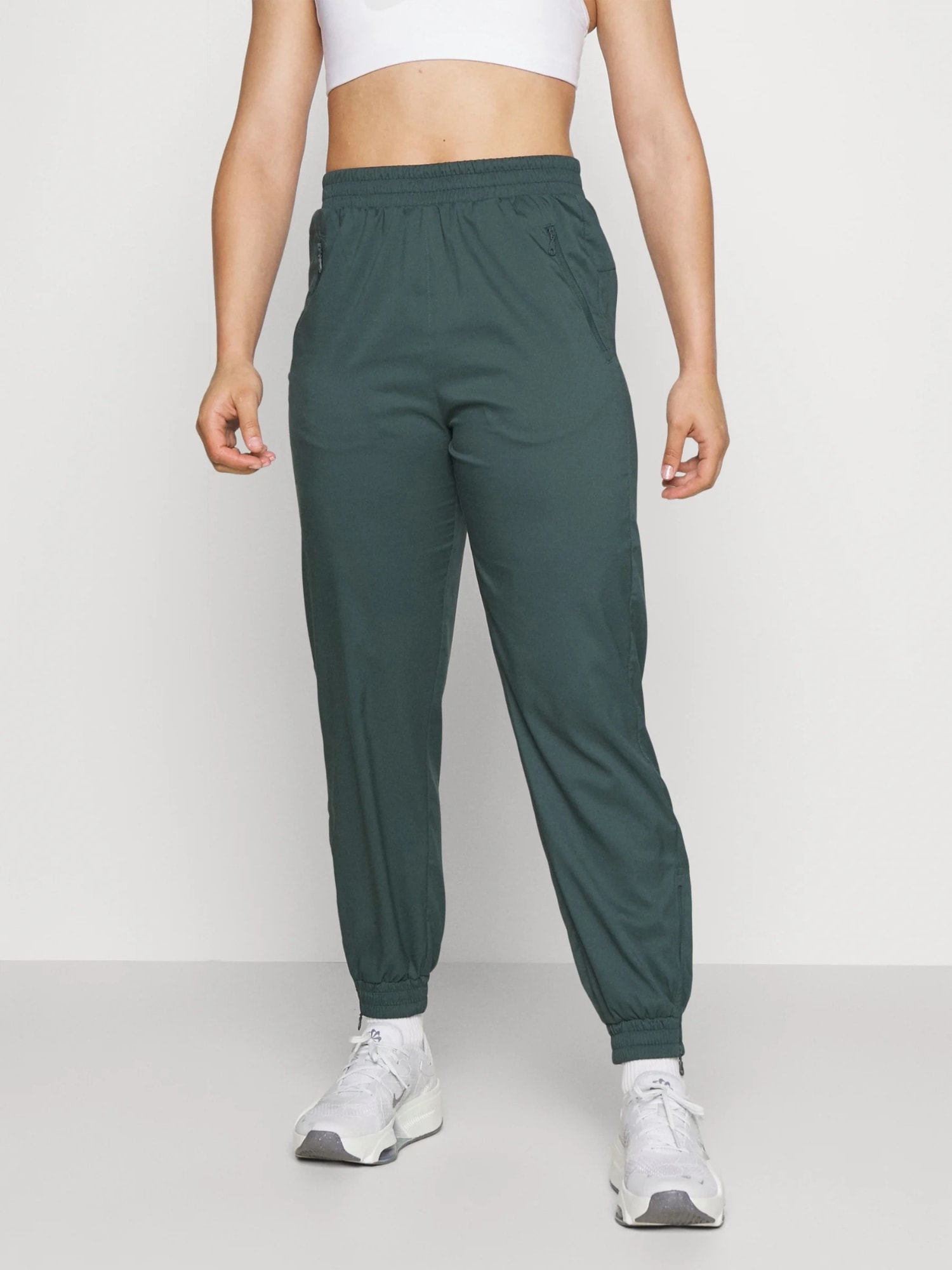 GIRLFRIEND COLLECTIVE Chinohose "Girlfriend Collective trousers Summit" günstig online kaufen