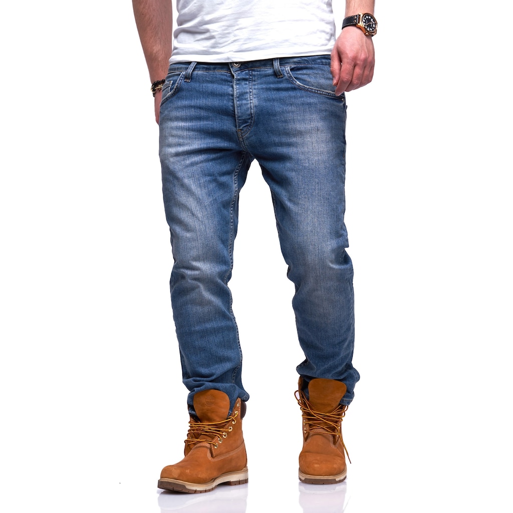 Rello & Reese Straight-Jeans »TINT«, im lässigen Used-Look