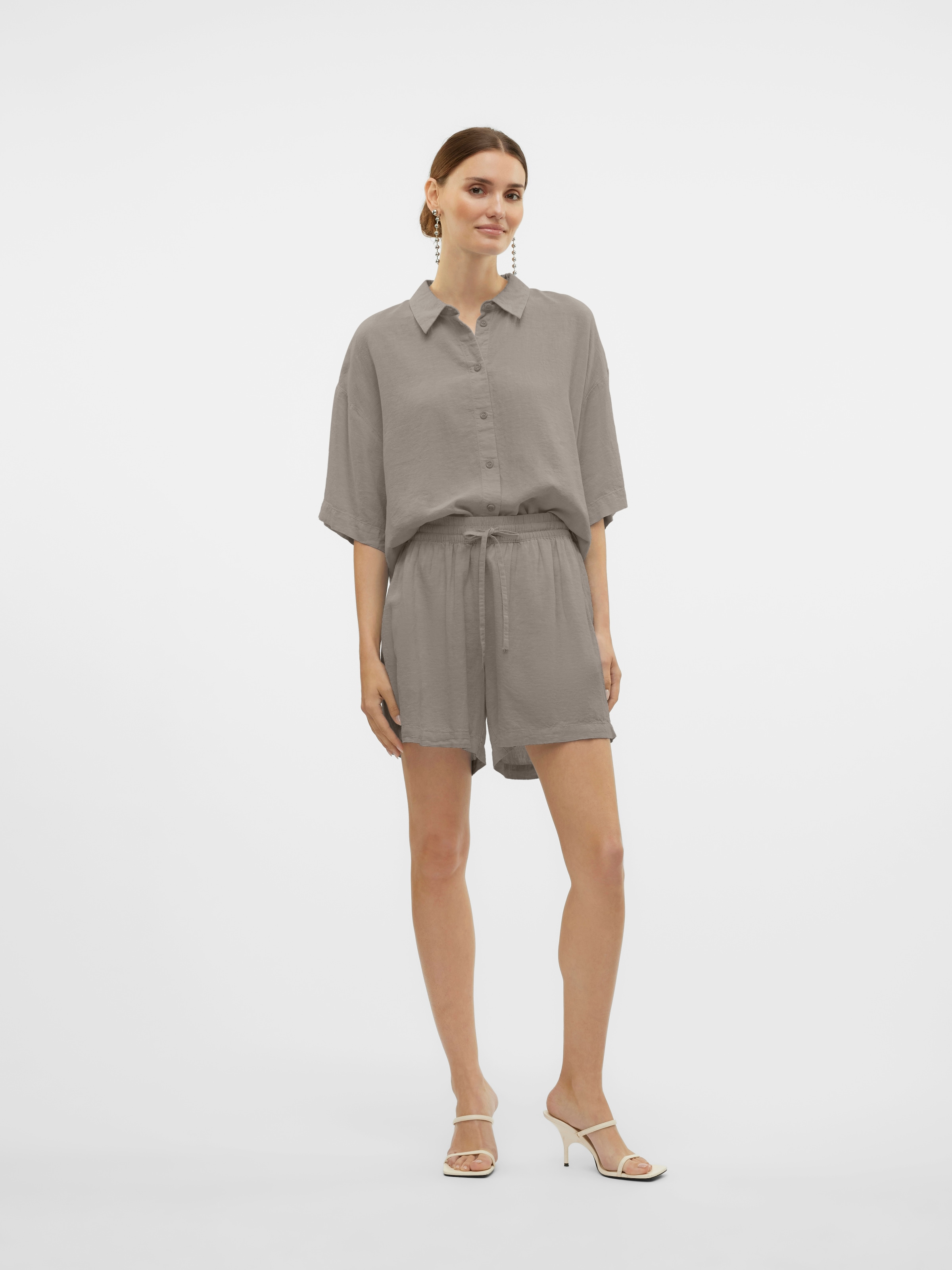 Vero Moda Shorts »VMLINN LINEN SHORTS WVN NOOS«, mit Leinen