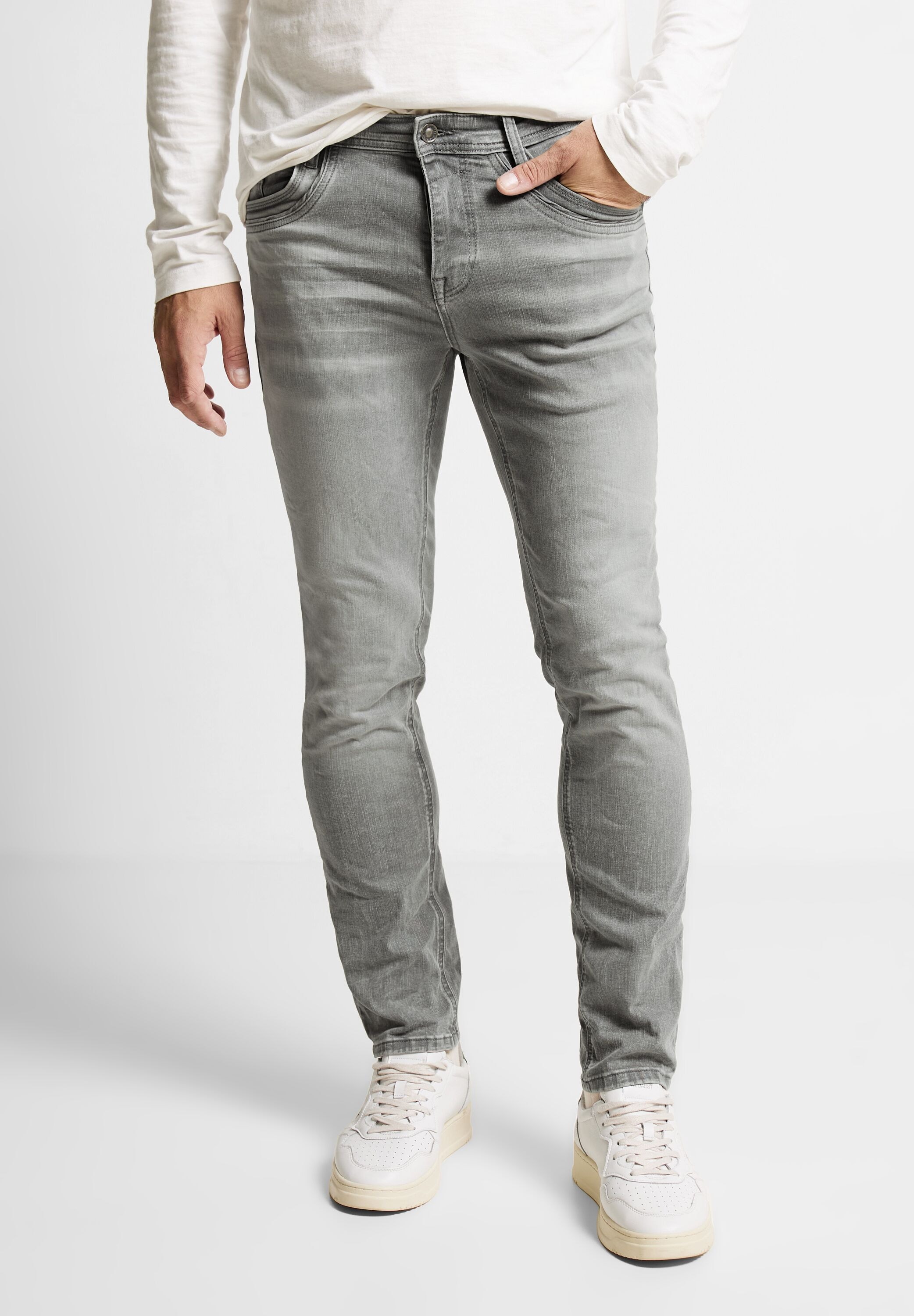 STREET ONE MEN Gerade Jeans, Middle Waist günstig online kaufen