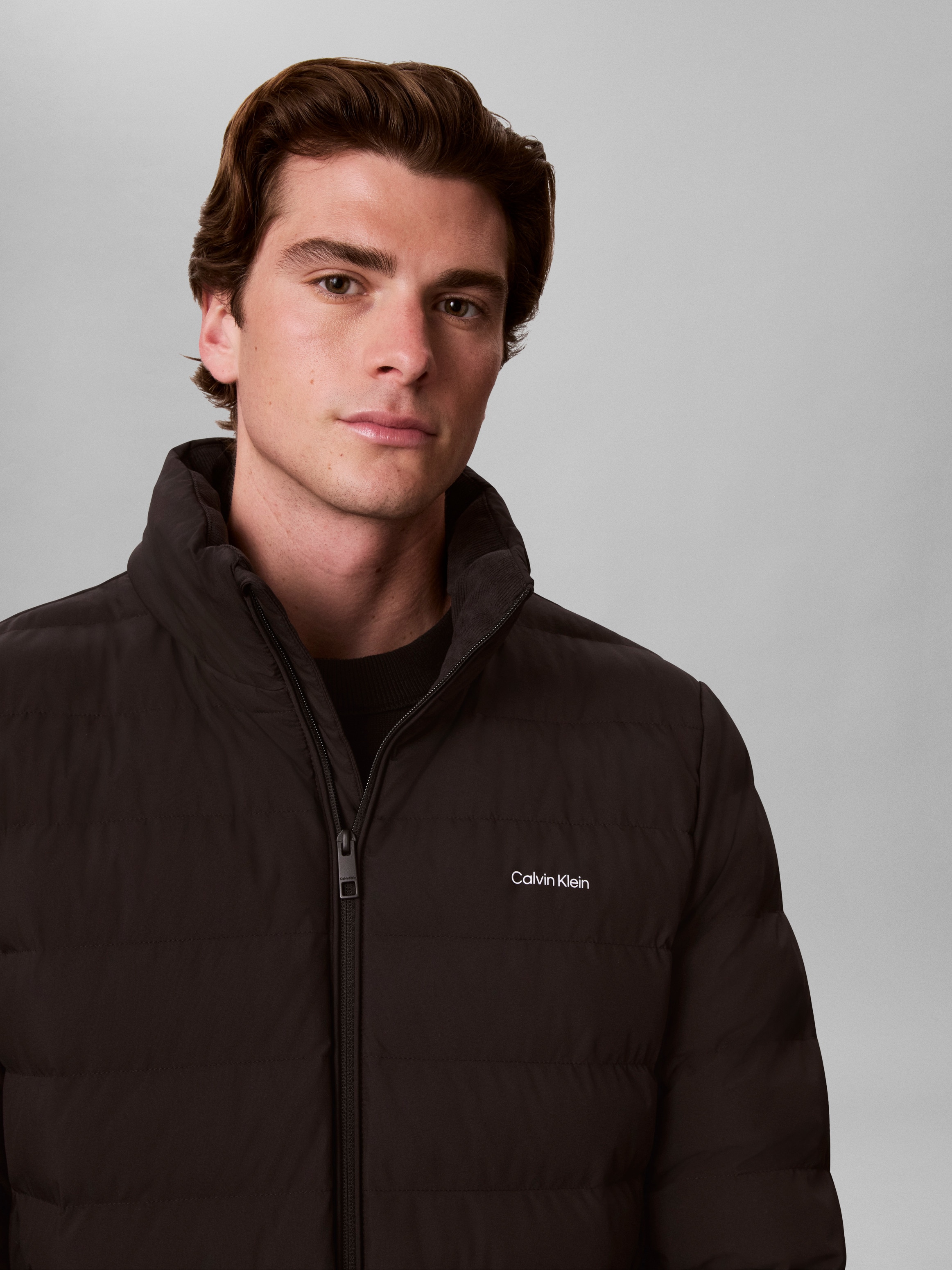 Calvin Klein Steppjacke »NYLON HOODED PUFFER« mit Kapuze Regular fit mit Kapuze