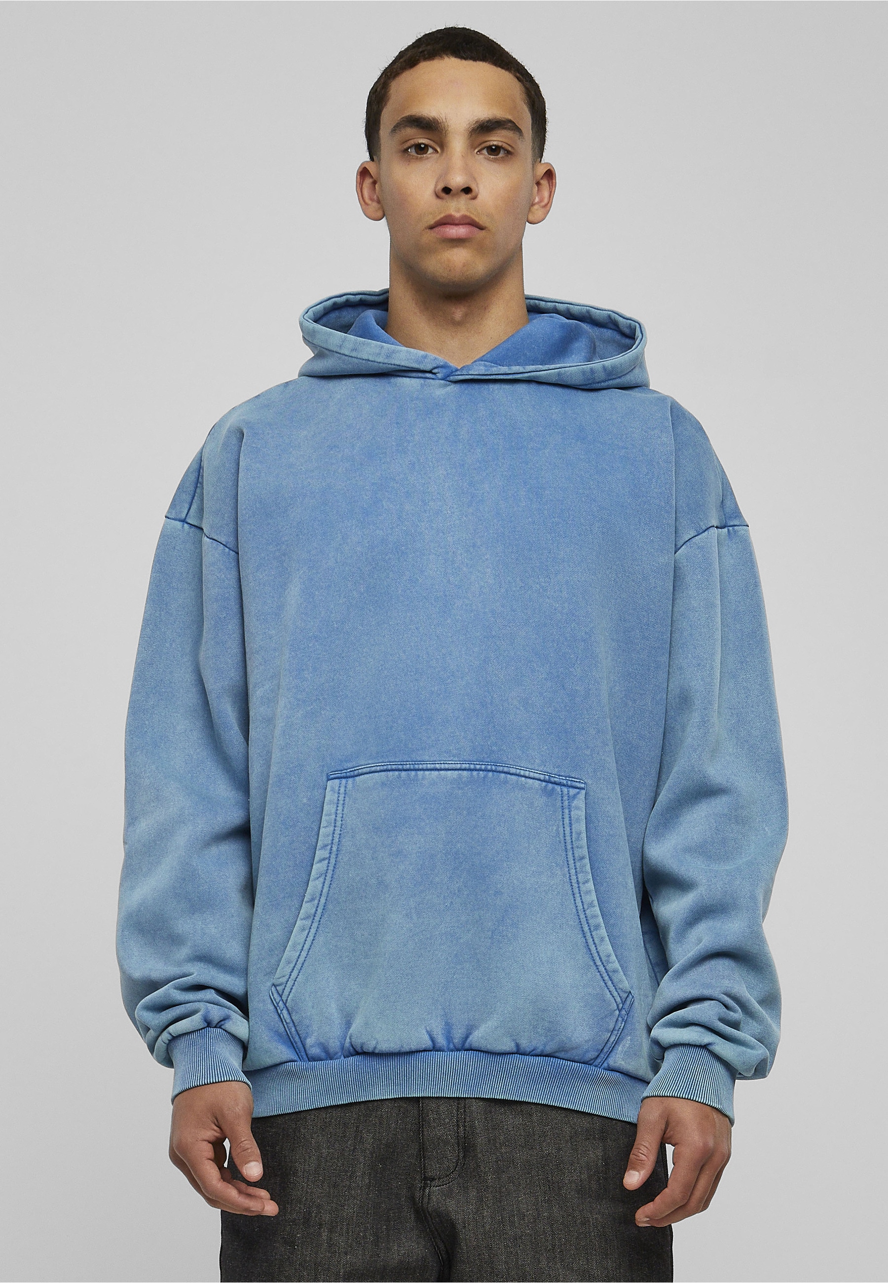 URBAN CLASSICS Kapuzensweatshirt »Urban Classics Herren Stone Washed Hoody«, 1 Stk.
