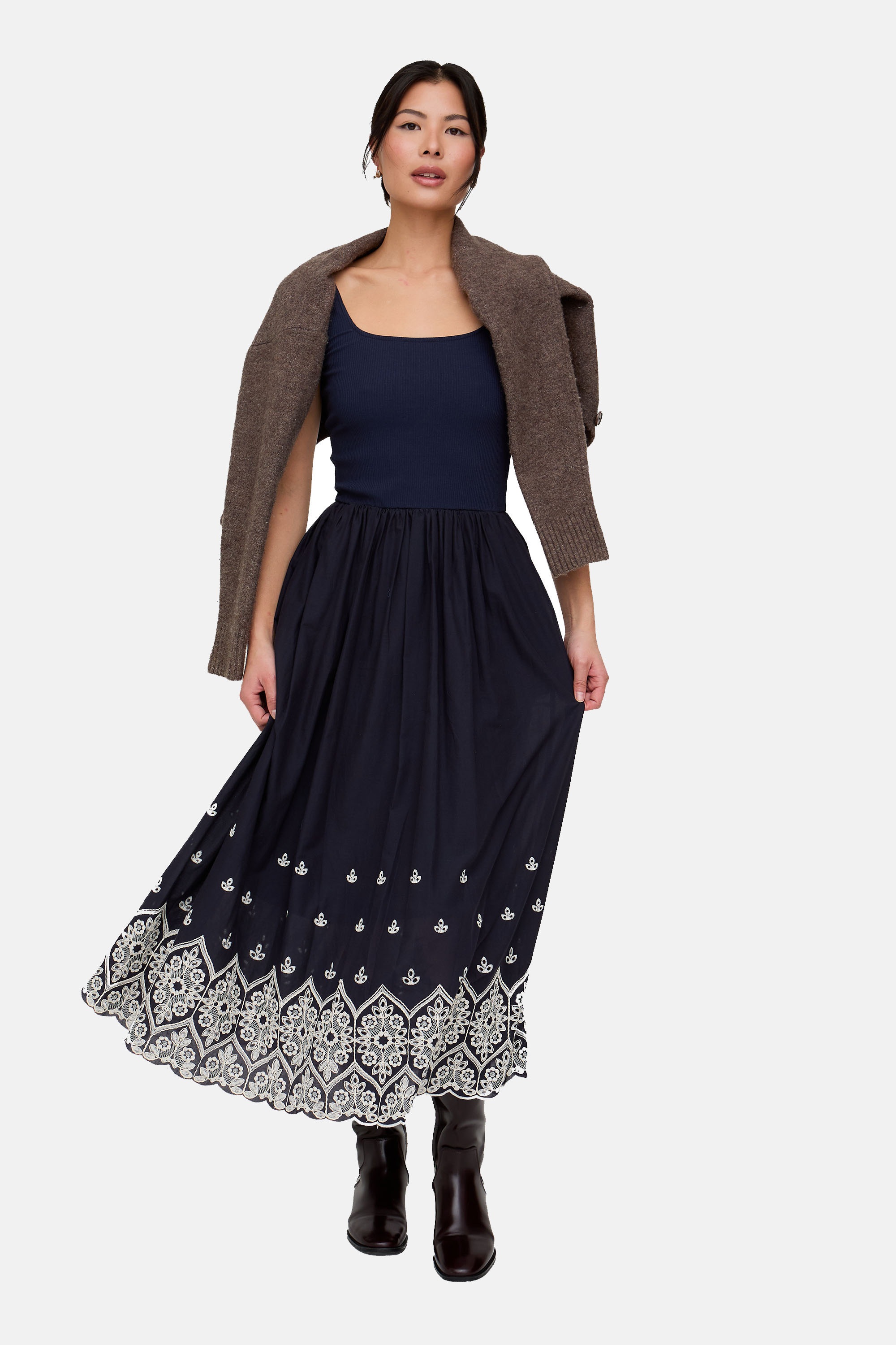 Lily and Lionel Midikleid »Cora Sleeveless Jersey Bodice Embroidered Midi Dress Damen«