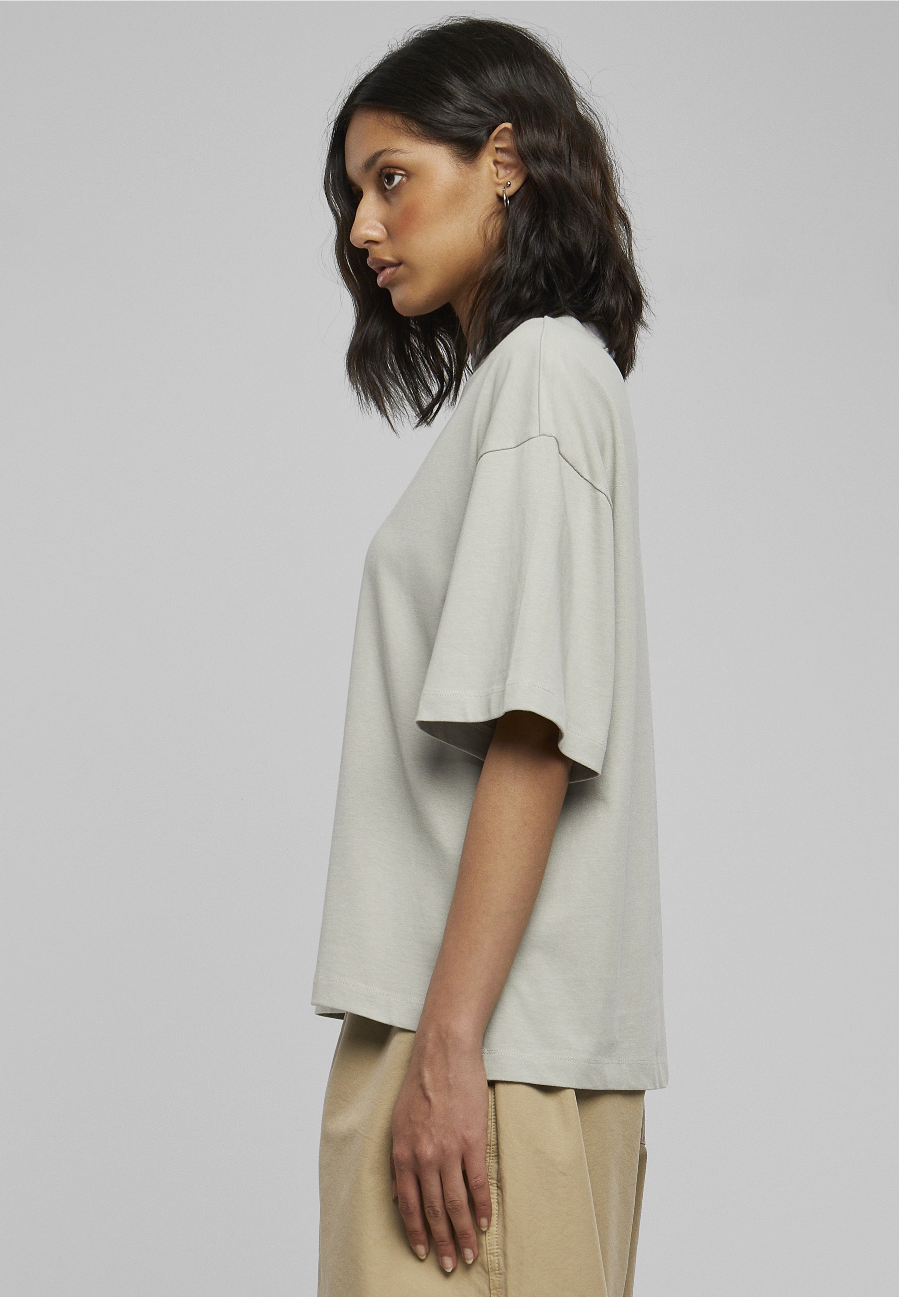 URBAN CLASSICS Kurzarmshirt »Urban Classics Damen Ladies Organic Heavy Slit Tee« 1