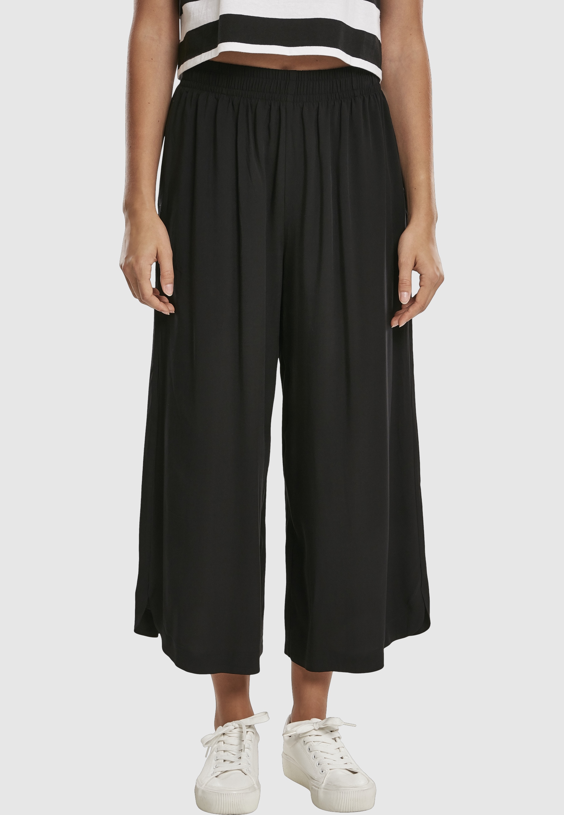 URBAN CLASSICS Culotte »Urban Classics Damen Ladies Wide Viscose Culotte«
