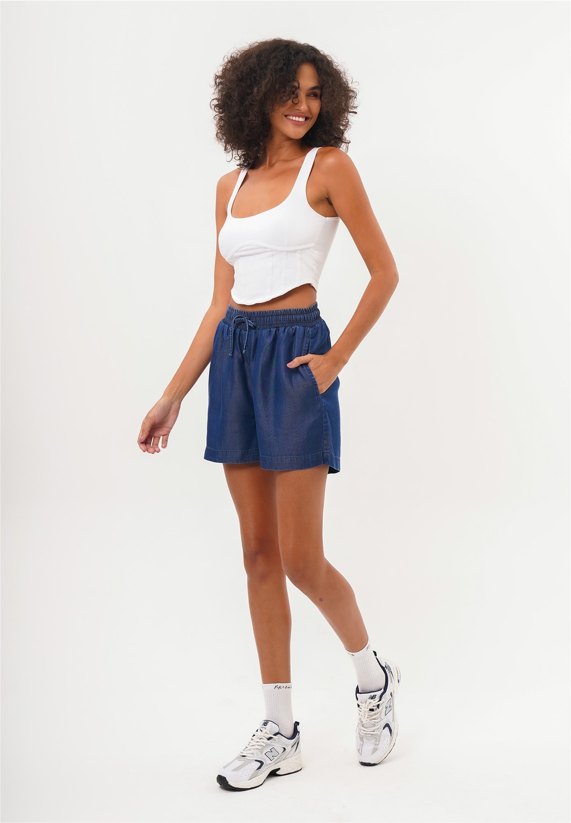 freshlions Shorts »Juno«, (1 tlg.), mit elastischem Bund und Kordelzug