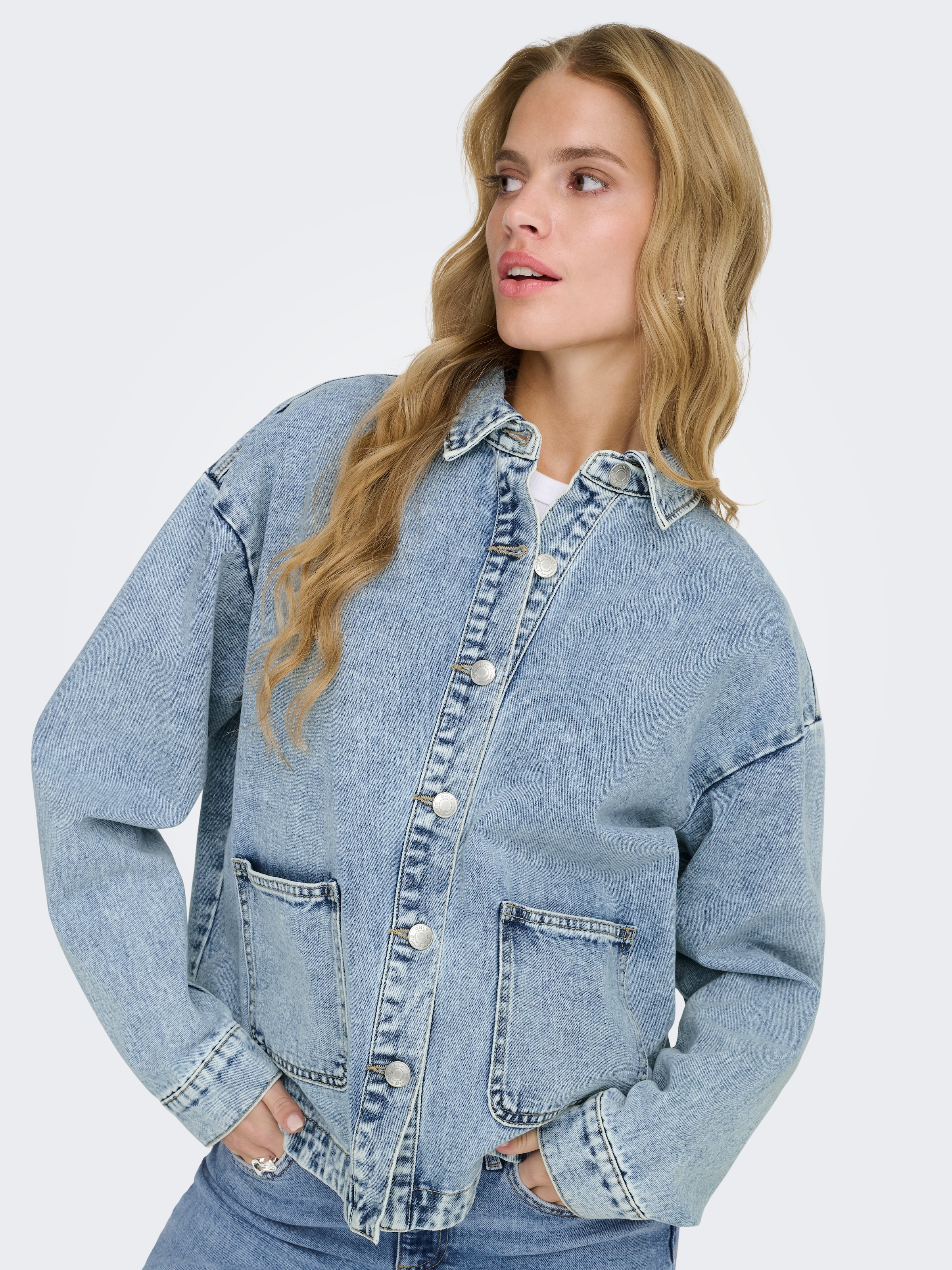 ONLY Jeansjacke »ONLLARA LS DNM SHACKET GUA NOOS« Baumwollmischung