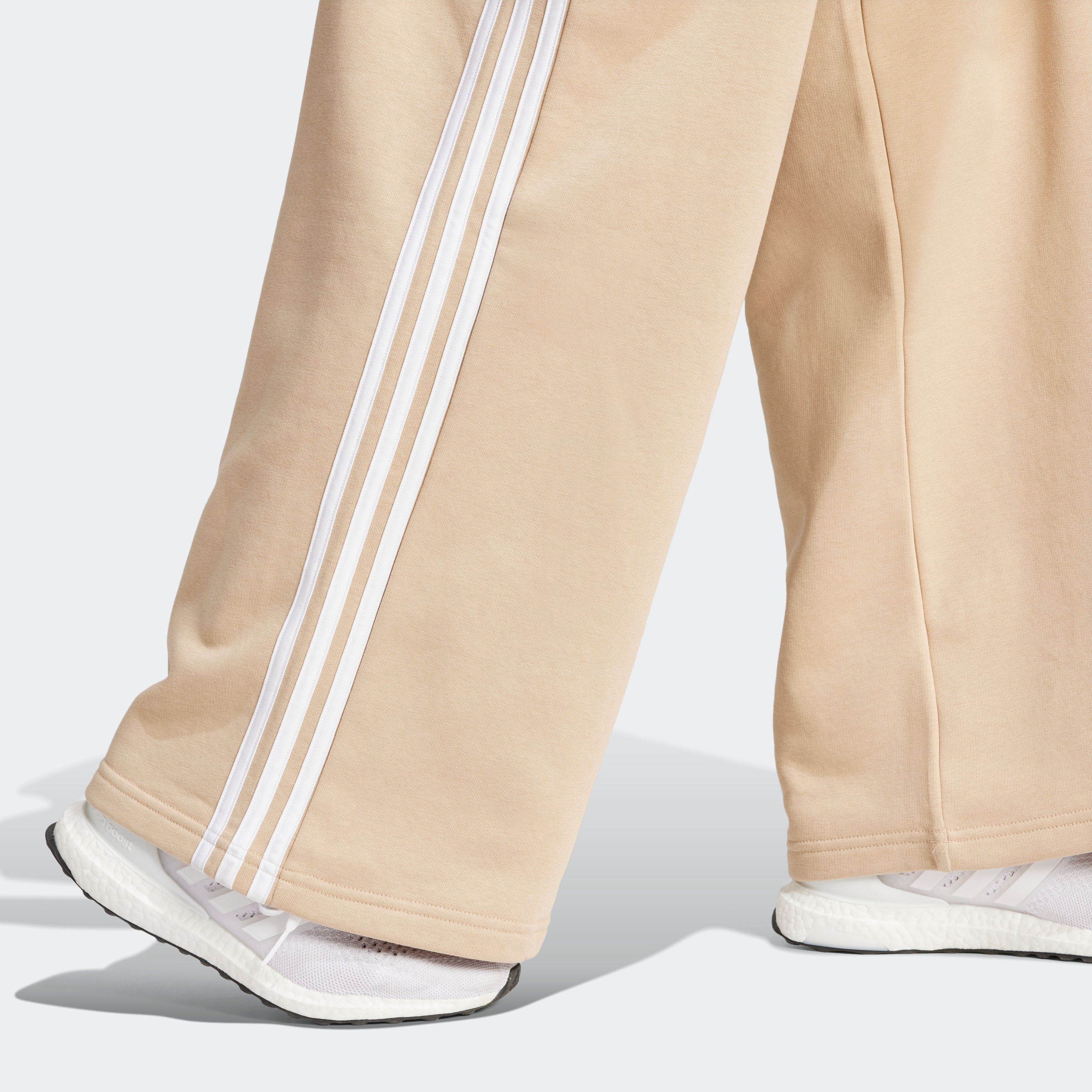 adidas Sportswear Sporthose »ESSENTIALS 3STREIFEN FRENCH TERRY WIDE HOSE«, (1 tlg.)