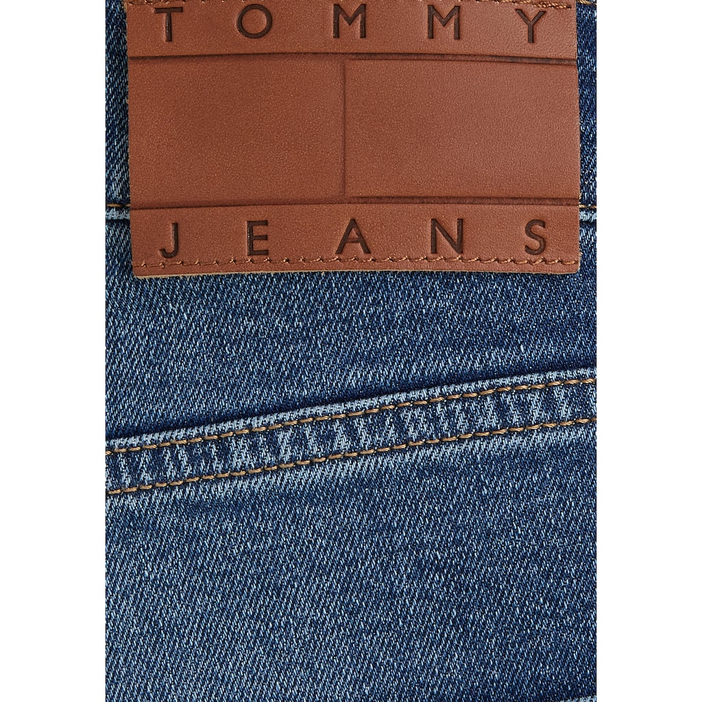 Tommy Jeans Dad-Jeans »DAD JEAN RGLR«