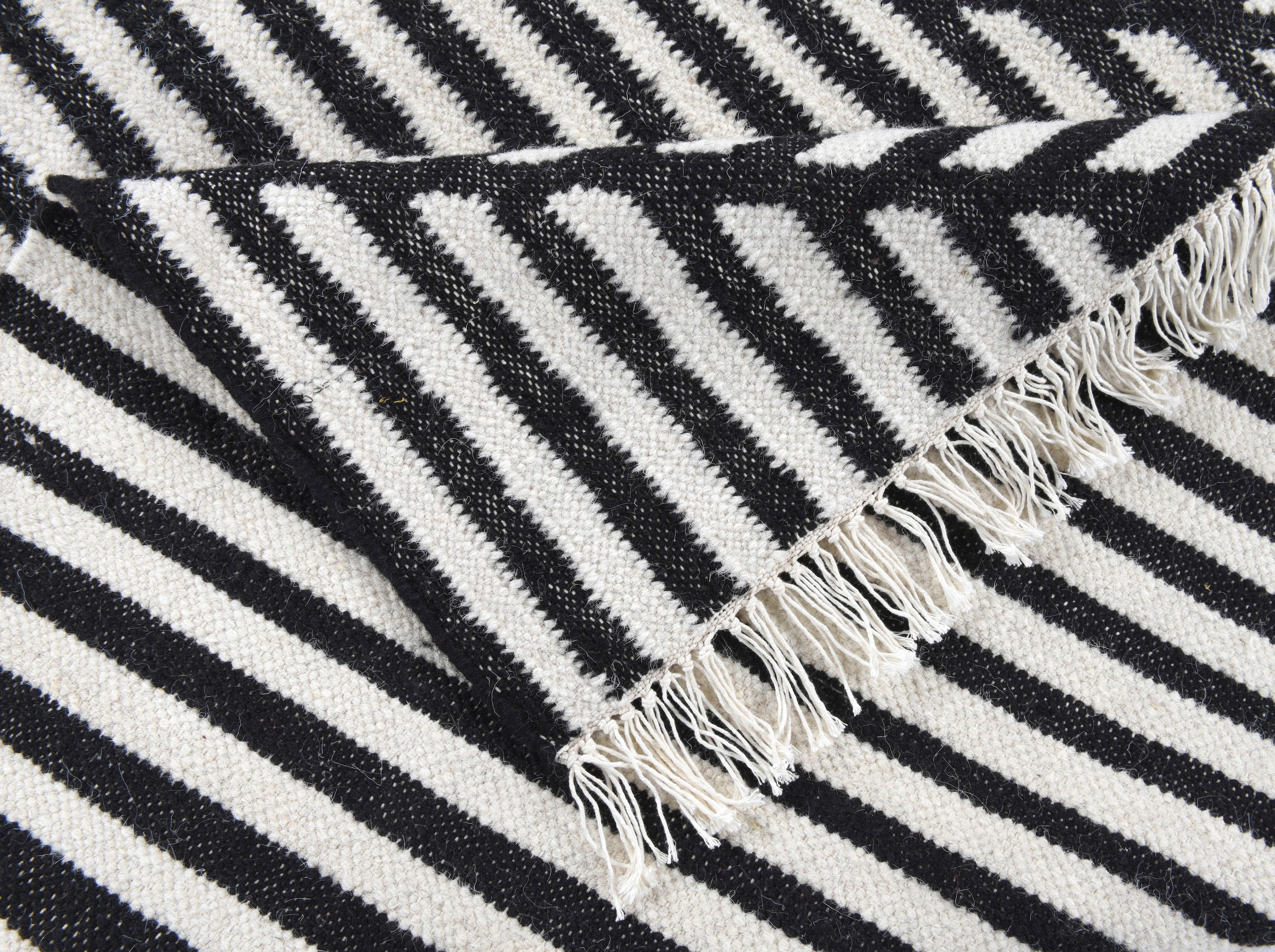 TOM TAILOR HOME Teppich »Criss Cross«, rechteckig, 5 mm Höhe, handgewebt, mit Fransen, Boho-Style