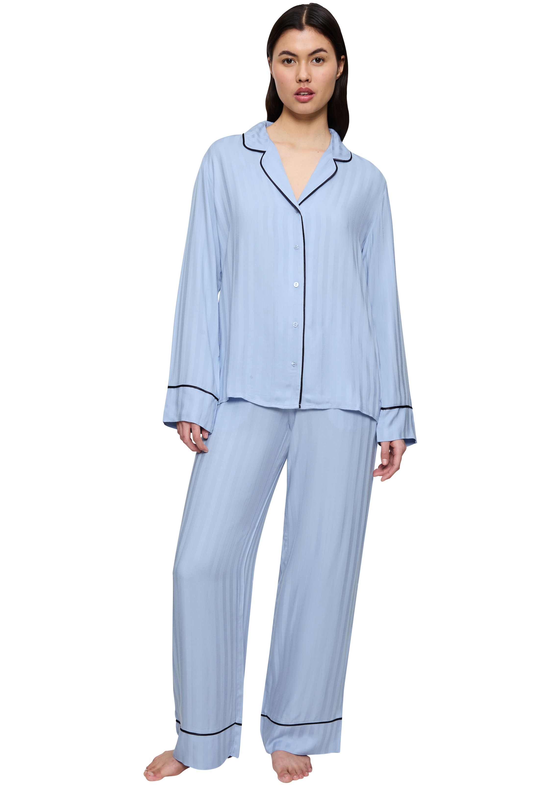 Triumph Schlafanzug "Amourette Jacquard PW", bequem und stilvoll günstig online kaufen