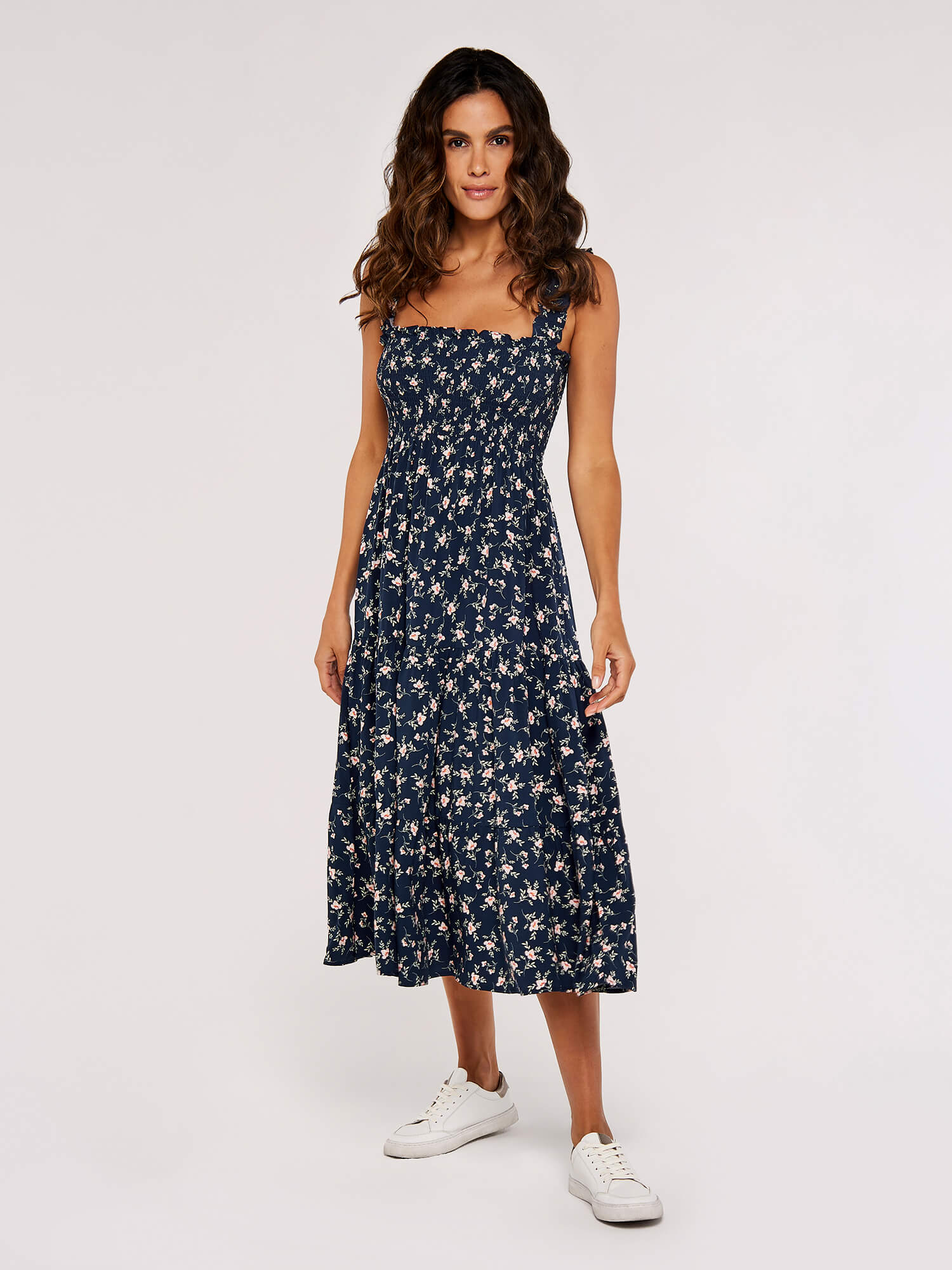 Apricot Midikleid "Gestuftes Kleid mit Orchideenprint" mit Smokdetails