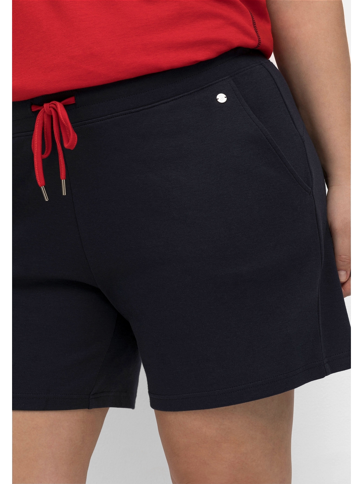 Sheego Shorts »Große Größen«, mit Kontrastdetails, aus weichem Interlock