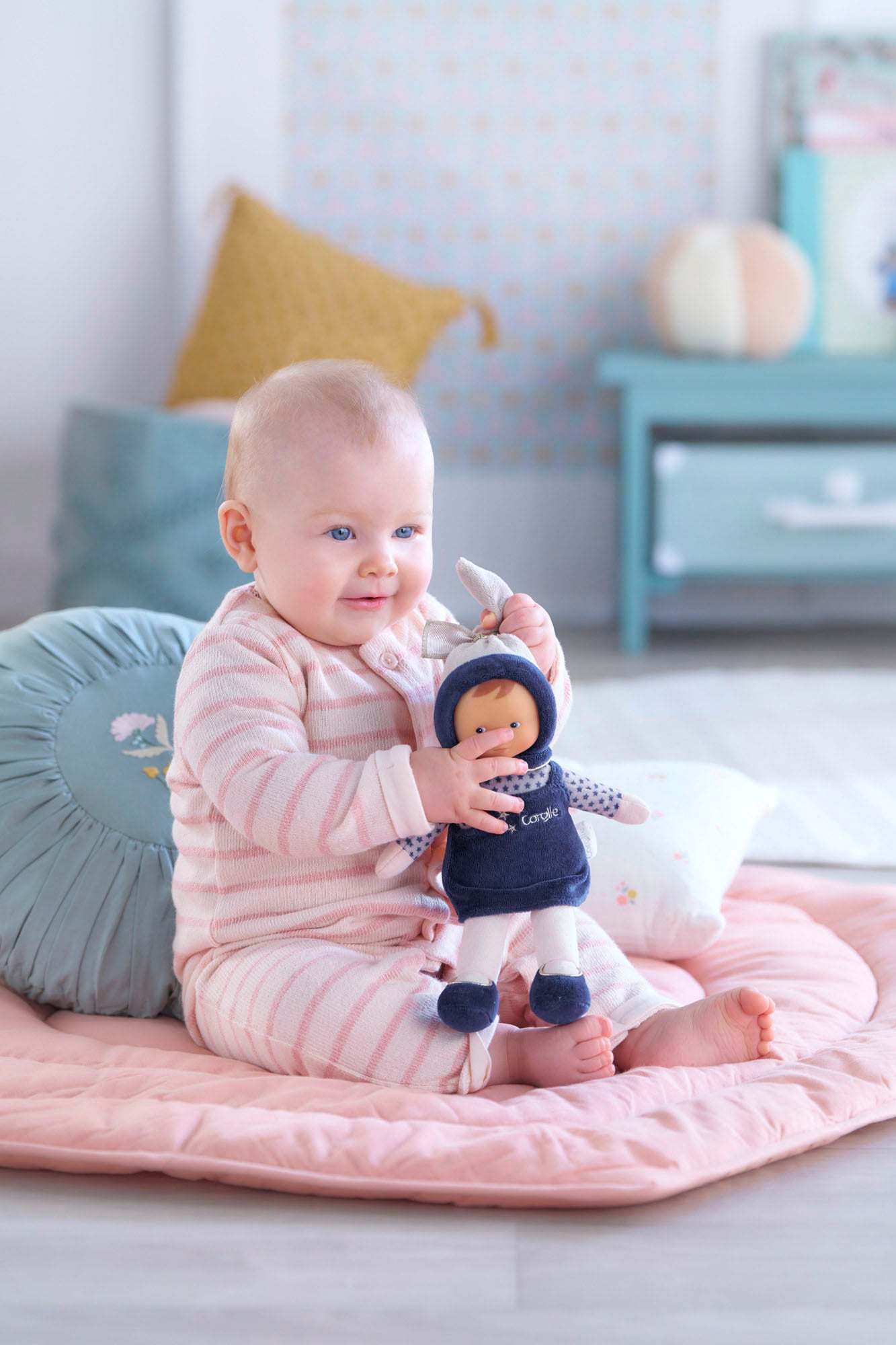 Corolle® Babypuppe »Corolle Mon Doudou Miss, blaue Sternenträume«, mit Vanilleduft