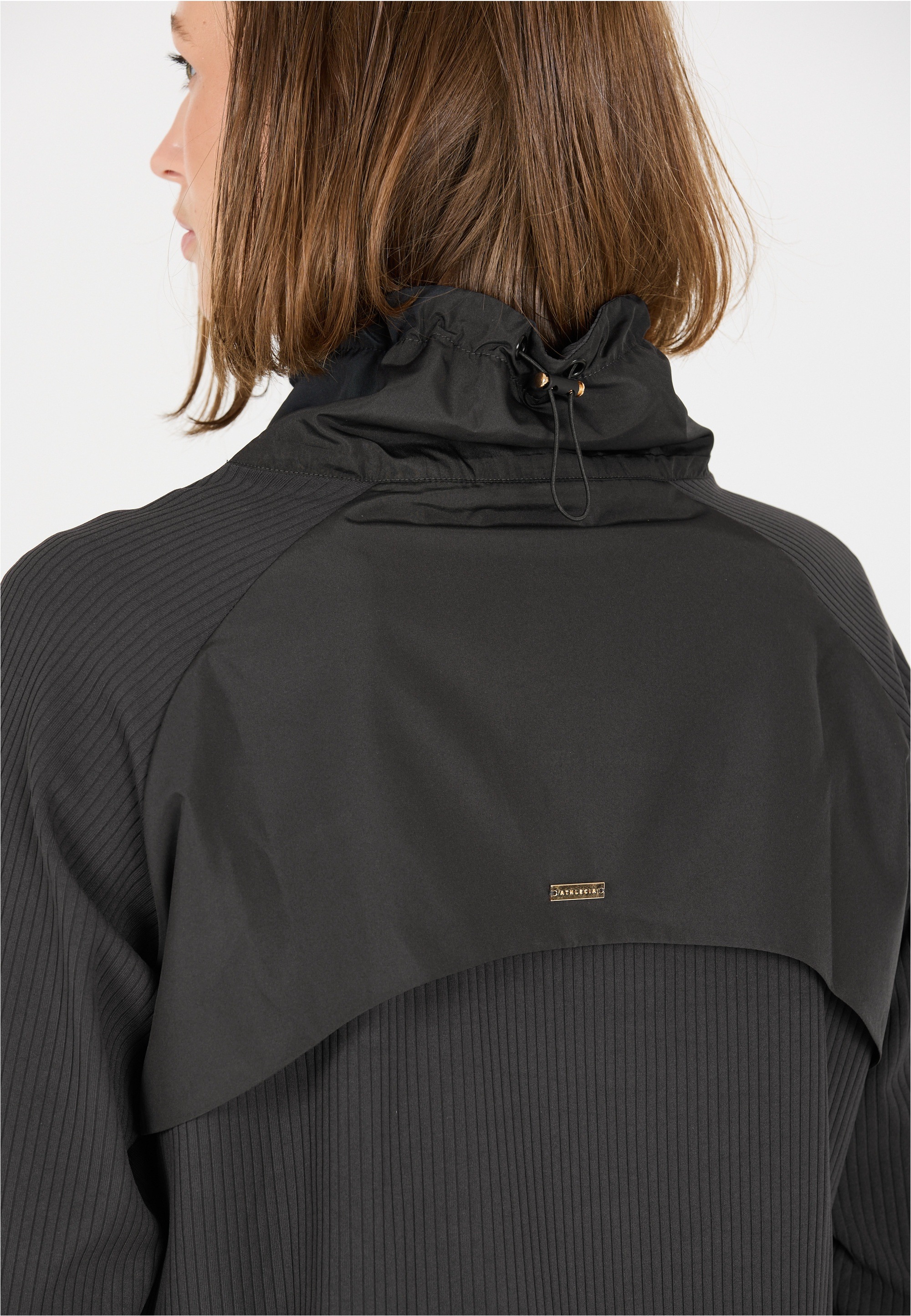 ATHLECIA Outdoorjacke »Aiana«, in atmungsaktiver Stretch-Qualität