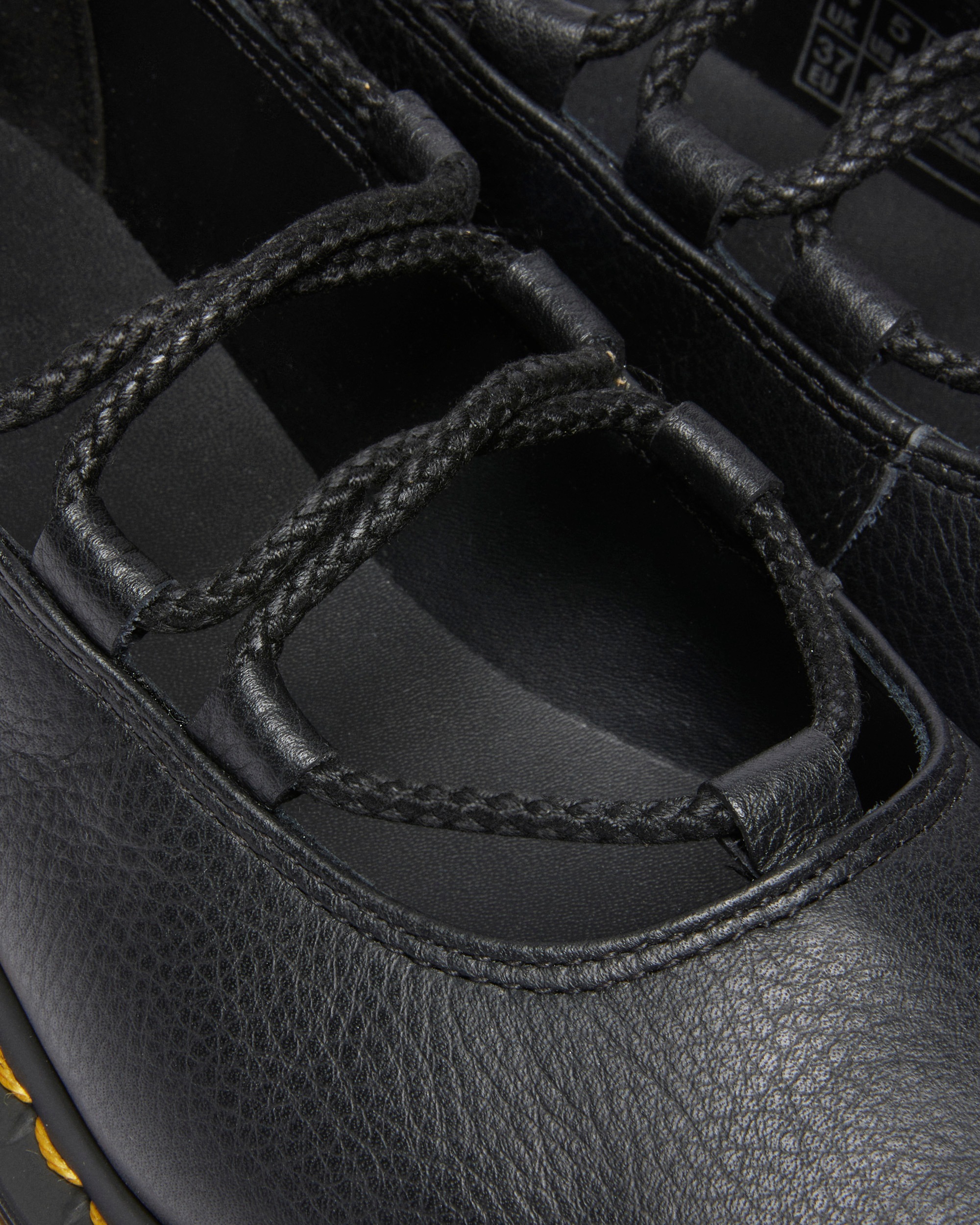DR. MARTENS Ballerina »Elphie«, Ballerina, Plateauschuh mit modischer Schnürung