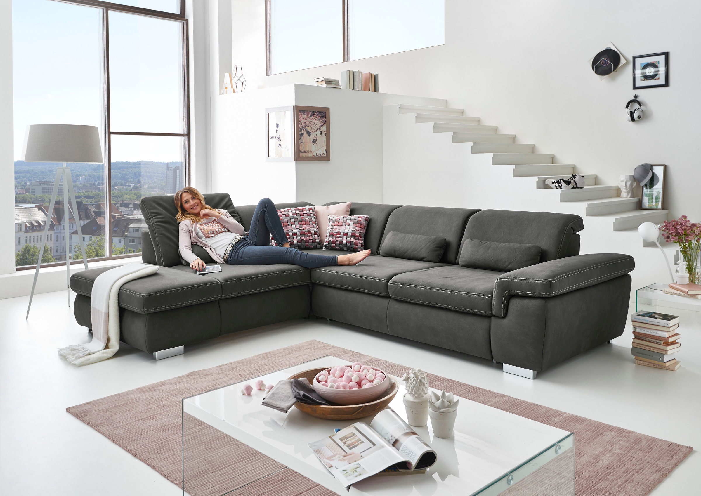 Die PlanBar Ecksofa »MP-IN17041 L-Form«, Sitztiefenverstellung, optional mit Kopfteilverstellung & Bettfunktion