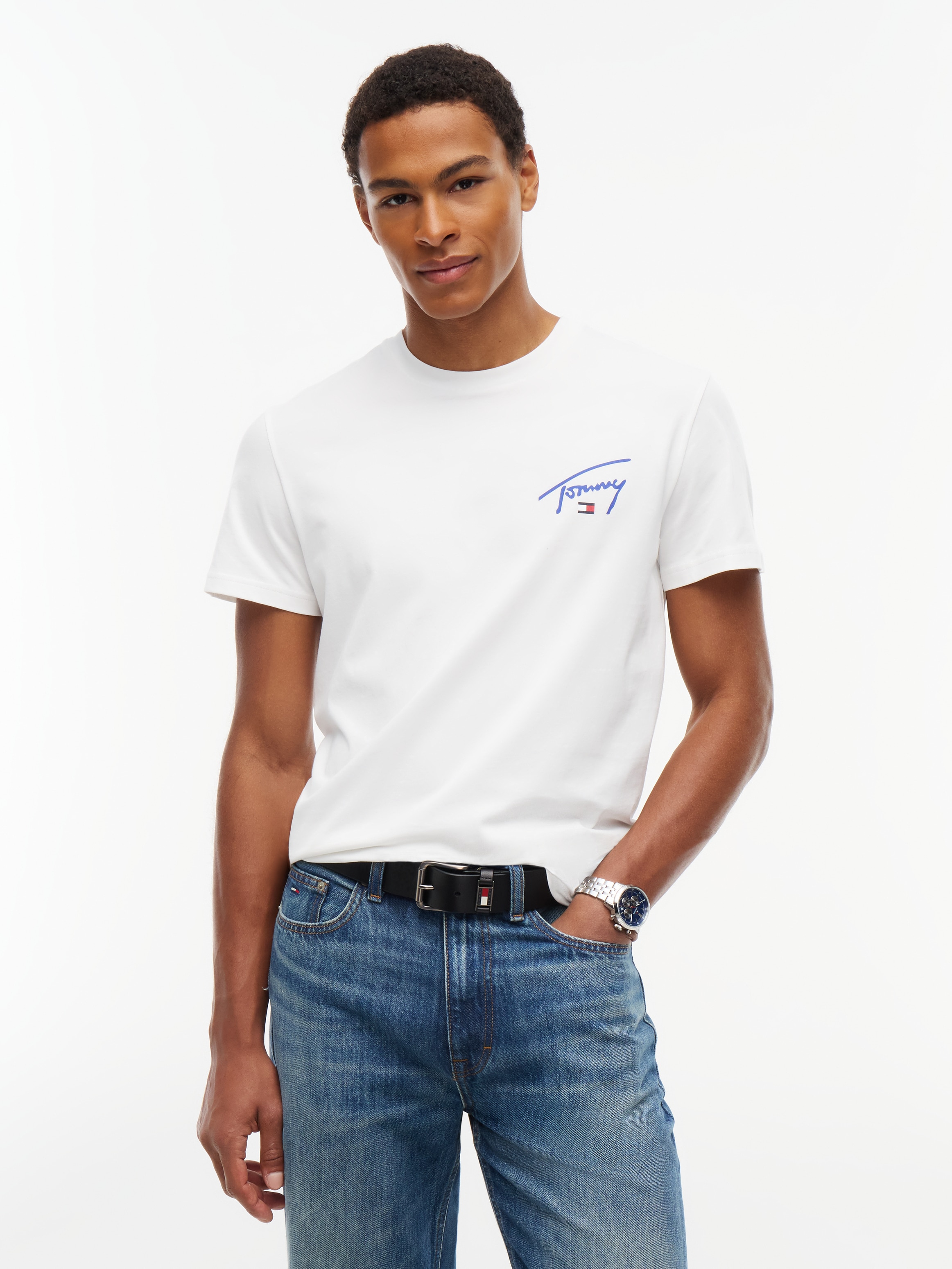 Tommy Jeans T-Shirt "SLIM SIGNATURE CHEST TEE" Slim fit mit Rundhalsausschnitt