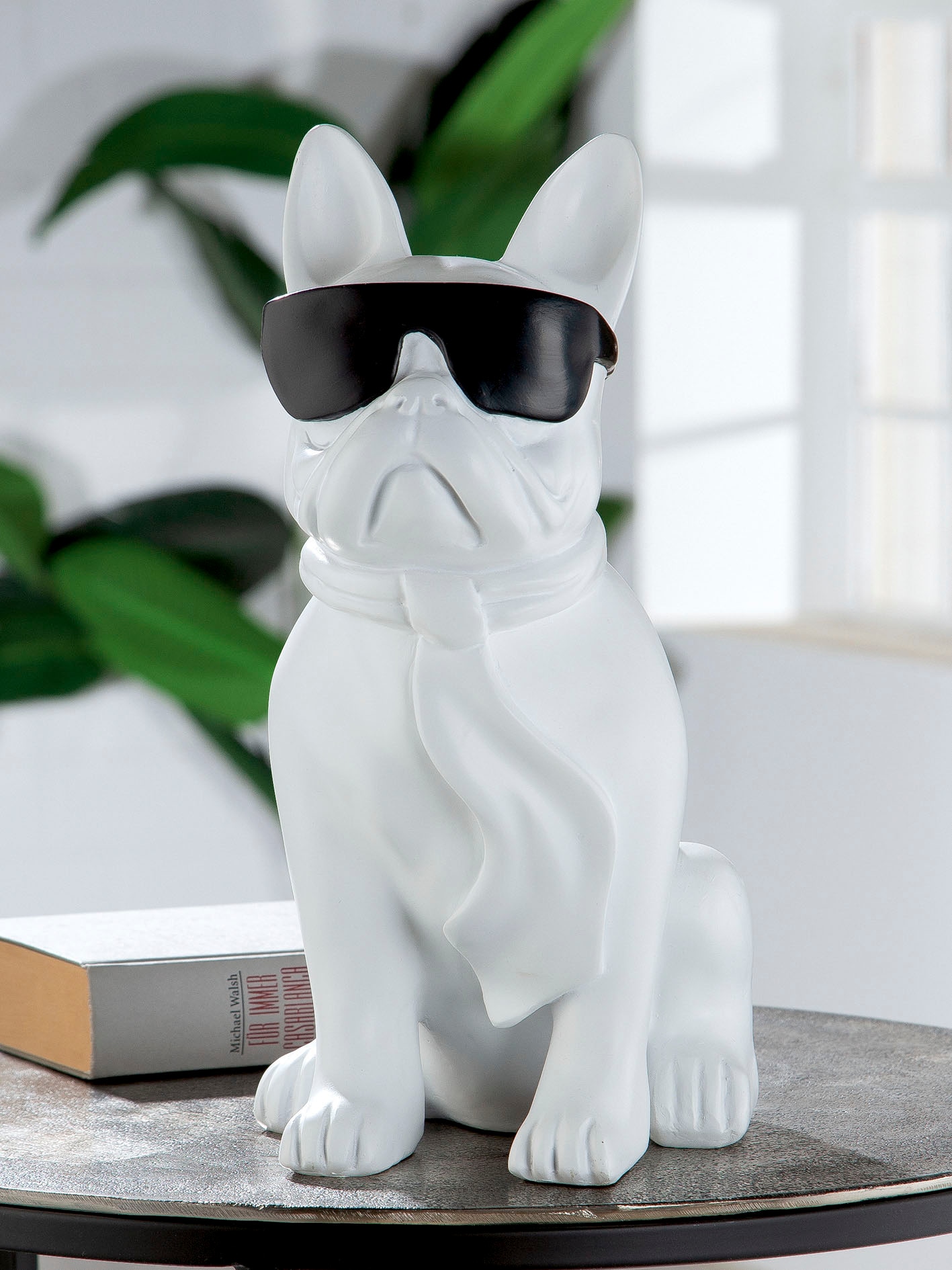 Tierfigur »Mops Cool Dog sitzend«