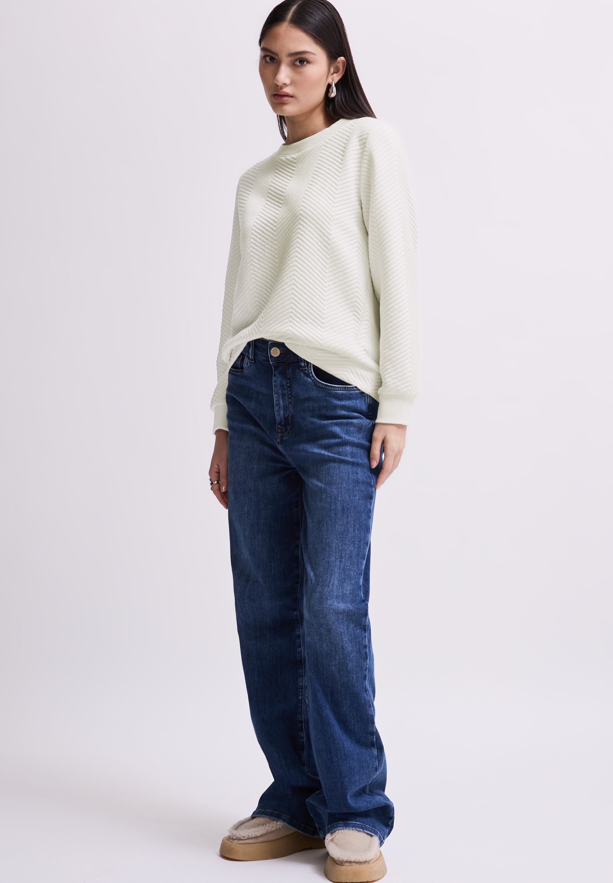 STREET ONE STUDIO Langarmshirt, aus softem Materialmix