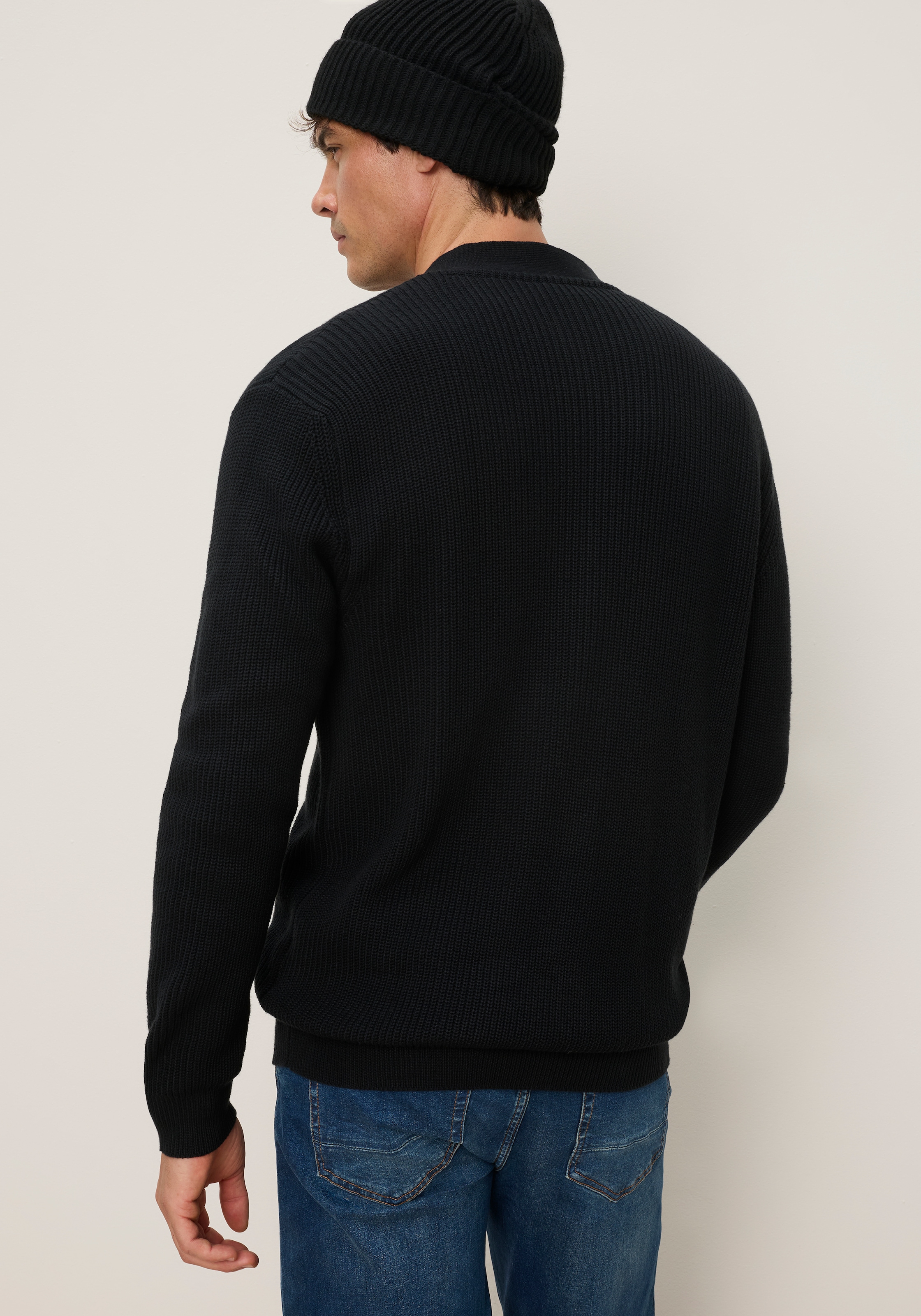 Bruno Banani Strickjacke Zeitloses Design, vielseitig kombinierbar. Ein Must-have!