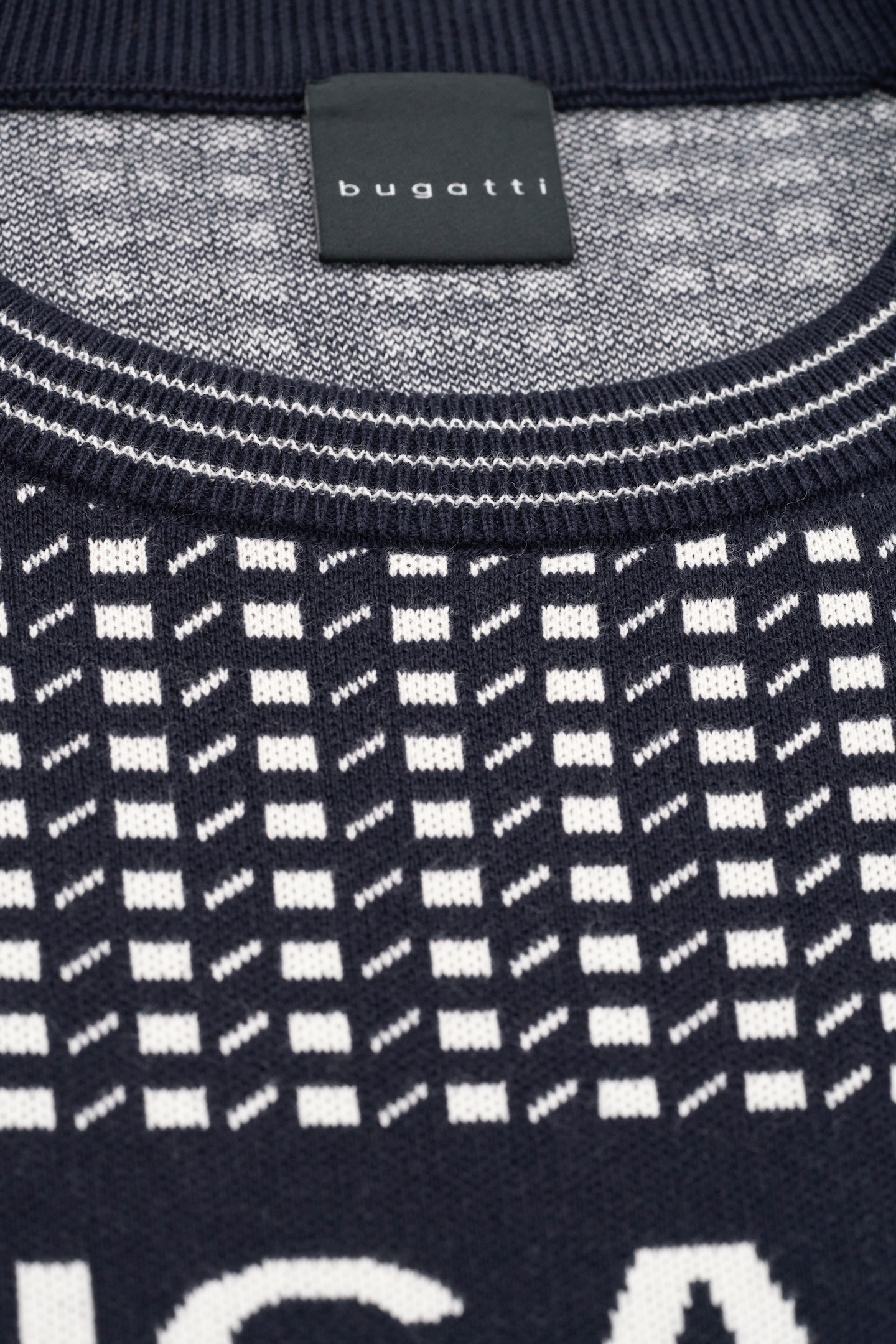 bugatti Strickpullover, mit präsentem Logo-Print