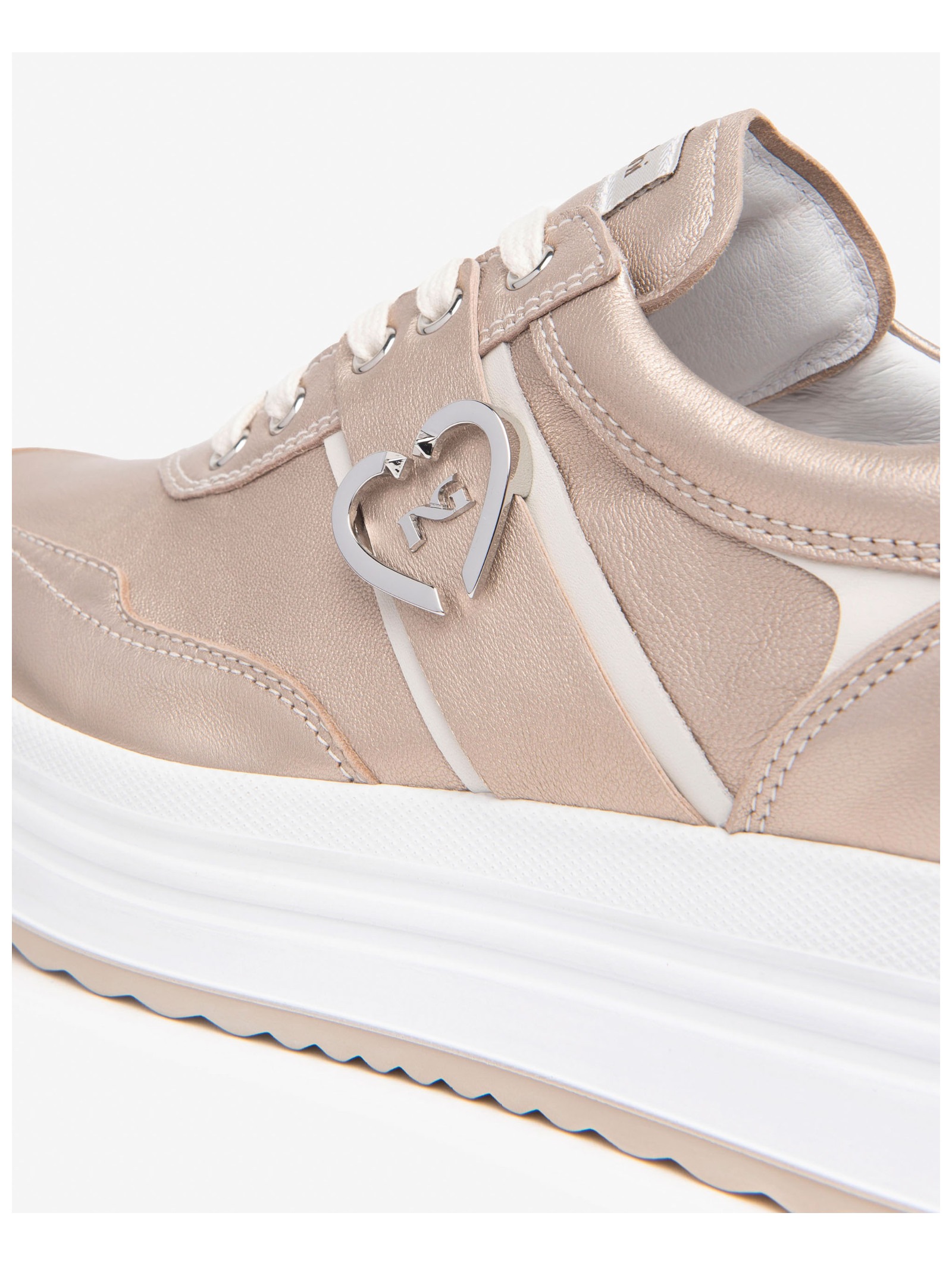 Nero Giardini Plateausneaker »Nero Giardini Sneaker Lederimitat«