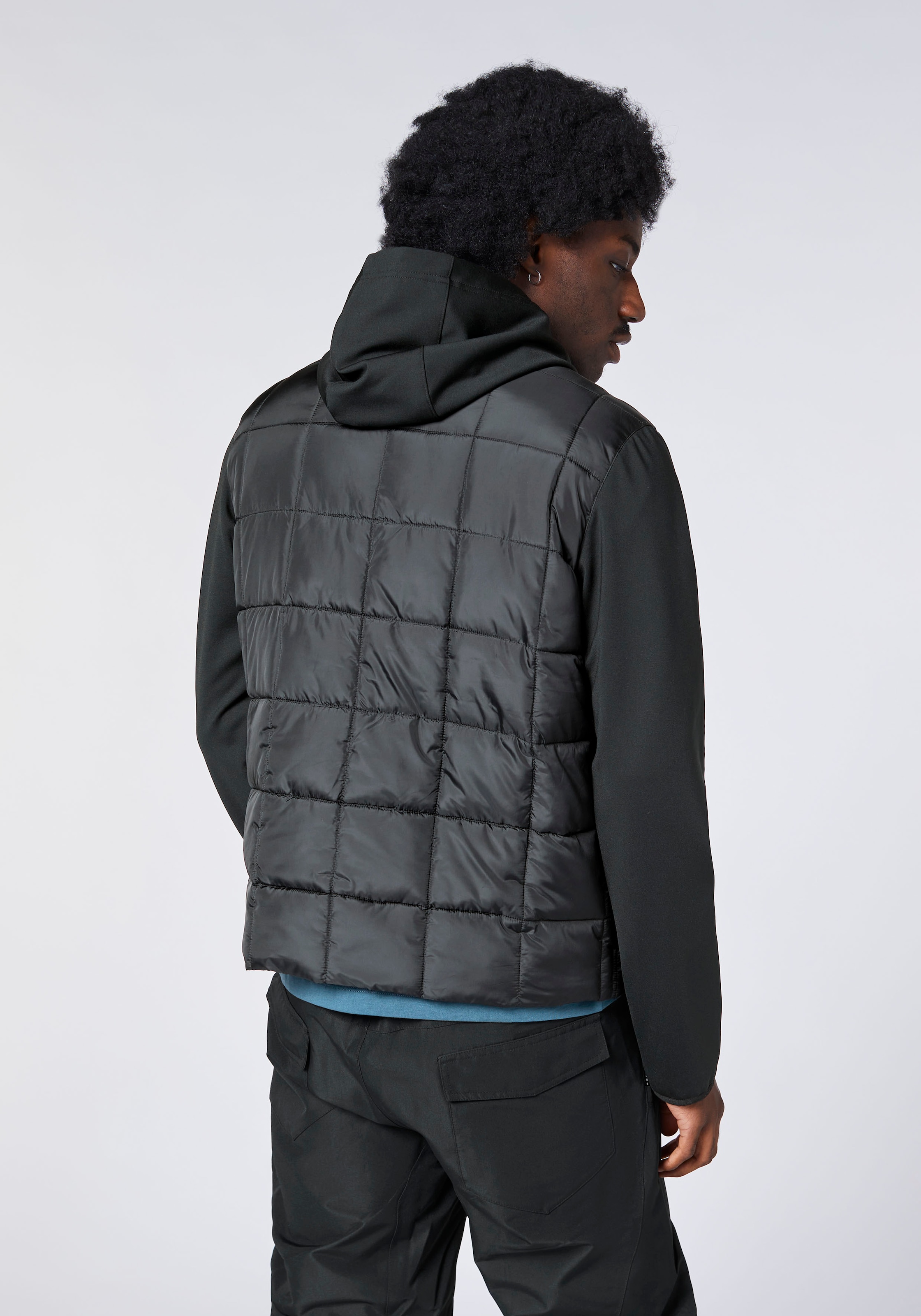 Chiemsee Funktionsjacke mit Kapuze - mit modisch gestepptem Mittelbereich<br/>