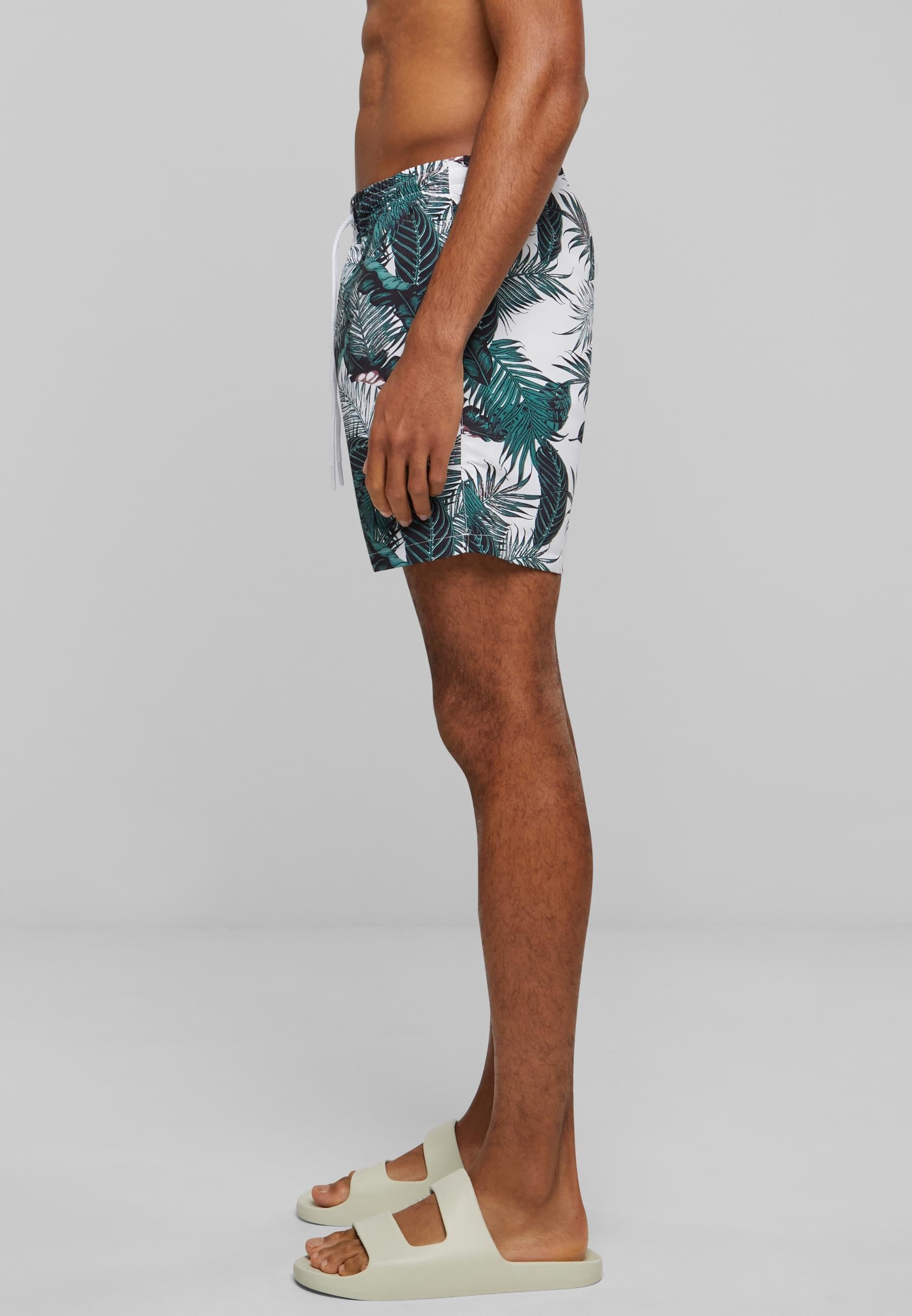 URBAN CLASSICS Badeshorts »Urban Classics Herren Pattern Swim Shorts«