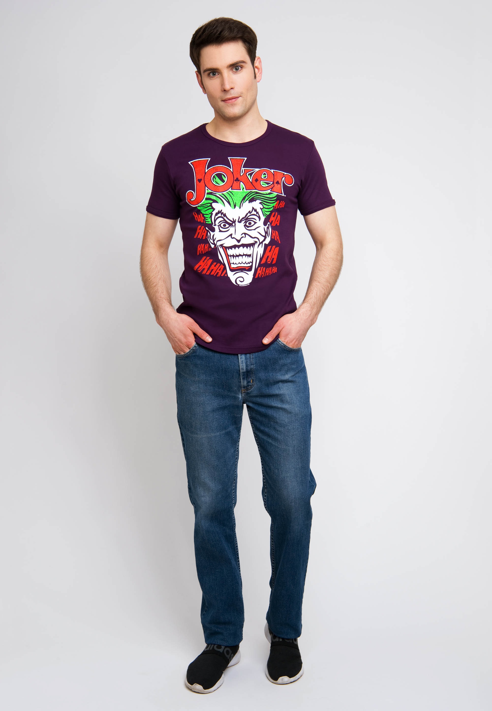 LOGOSHIRT T-Shirt »DC Comics«, | kaufen BAUR Originaldesign lizenziertem ▷ mit