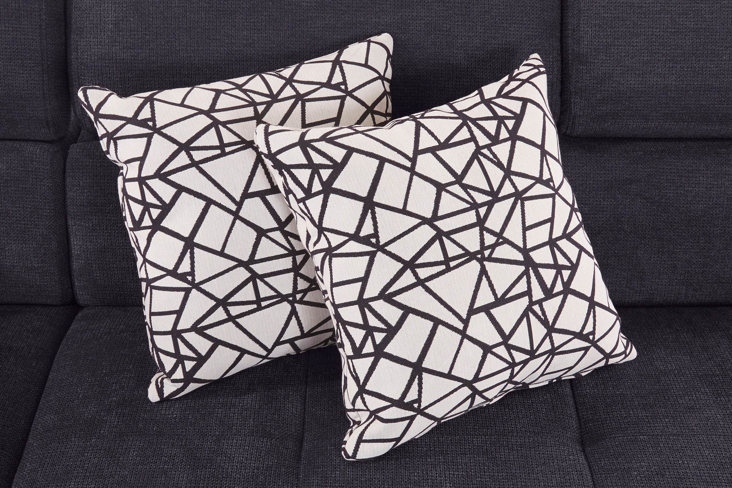 COTTA Ecksofa »Mia L-Form mit 3 Zierkissen«, wahlweise mit Bettfunktion, Bettkasten, Beleuchtung & Wireless-Charger