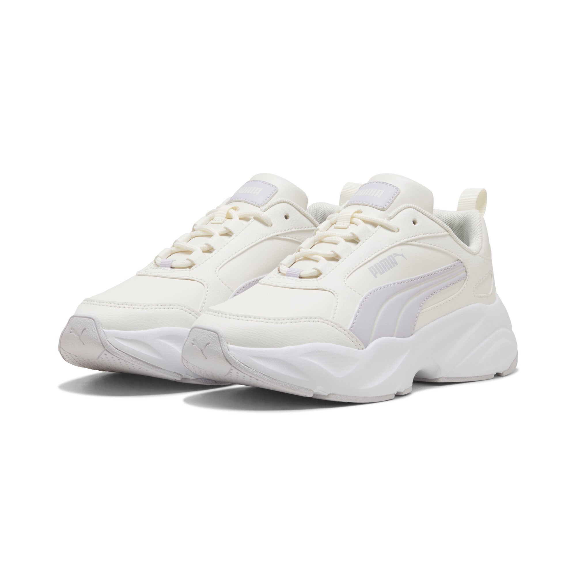PUMA Sneaker "CASSIA 20 L" für sportliche und lässige Looks, mit Schnürung, mit Gummilaufsohle