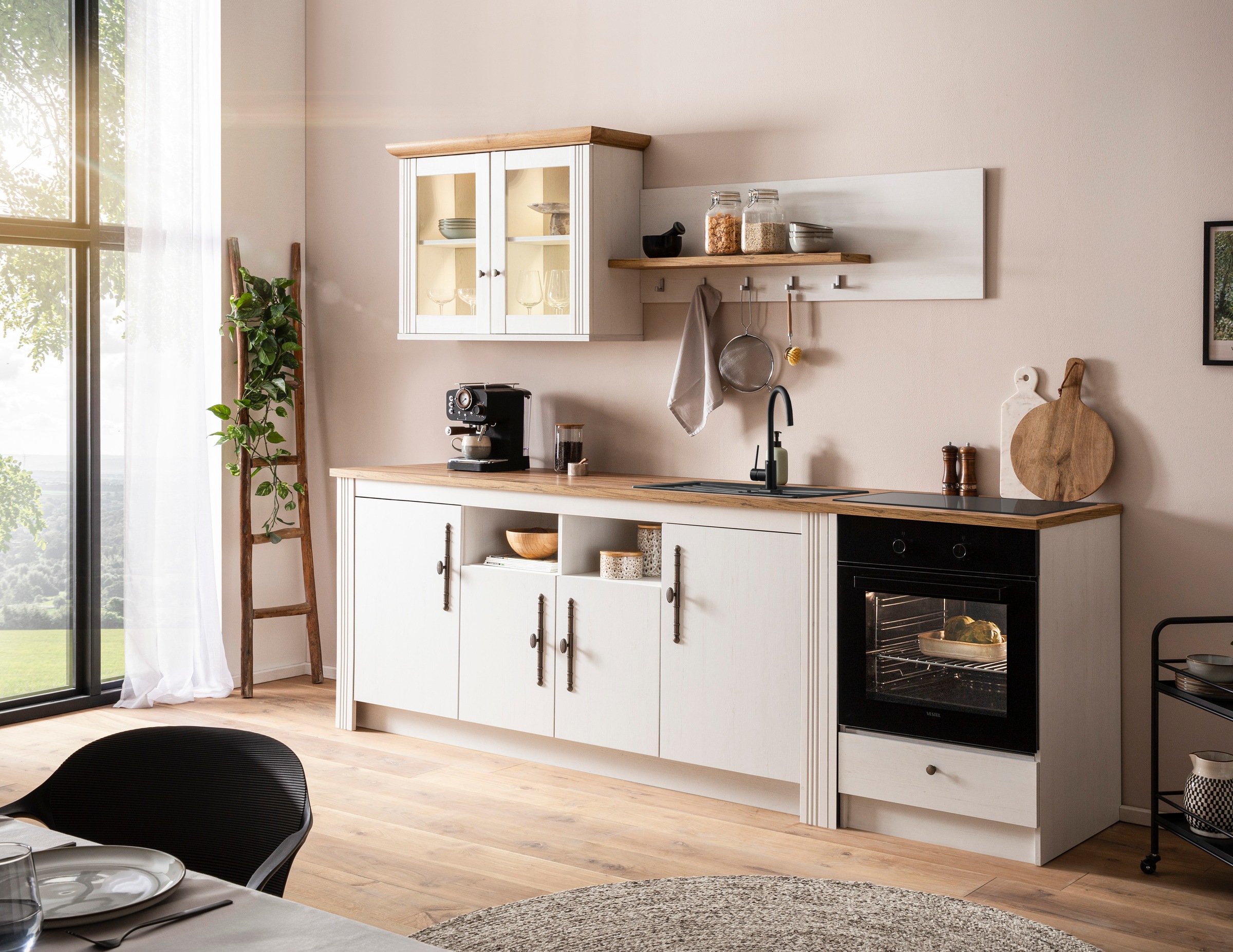 KOCHSTATION Küchenzeile »KS-Westminster, Pantryküche im Landhaus Stil, hochwertige Metallgriffe«, (Set), Breite 268 cm, Sideboard, Wandpaneel, Hängeschrank und Herdumbau