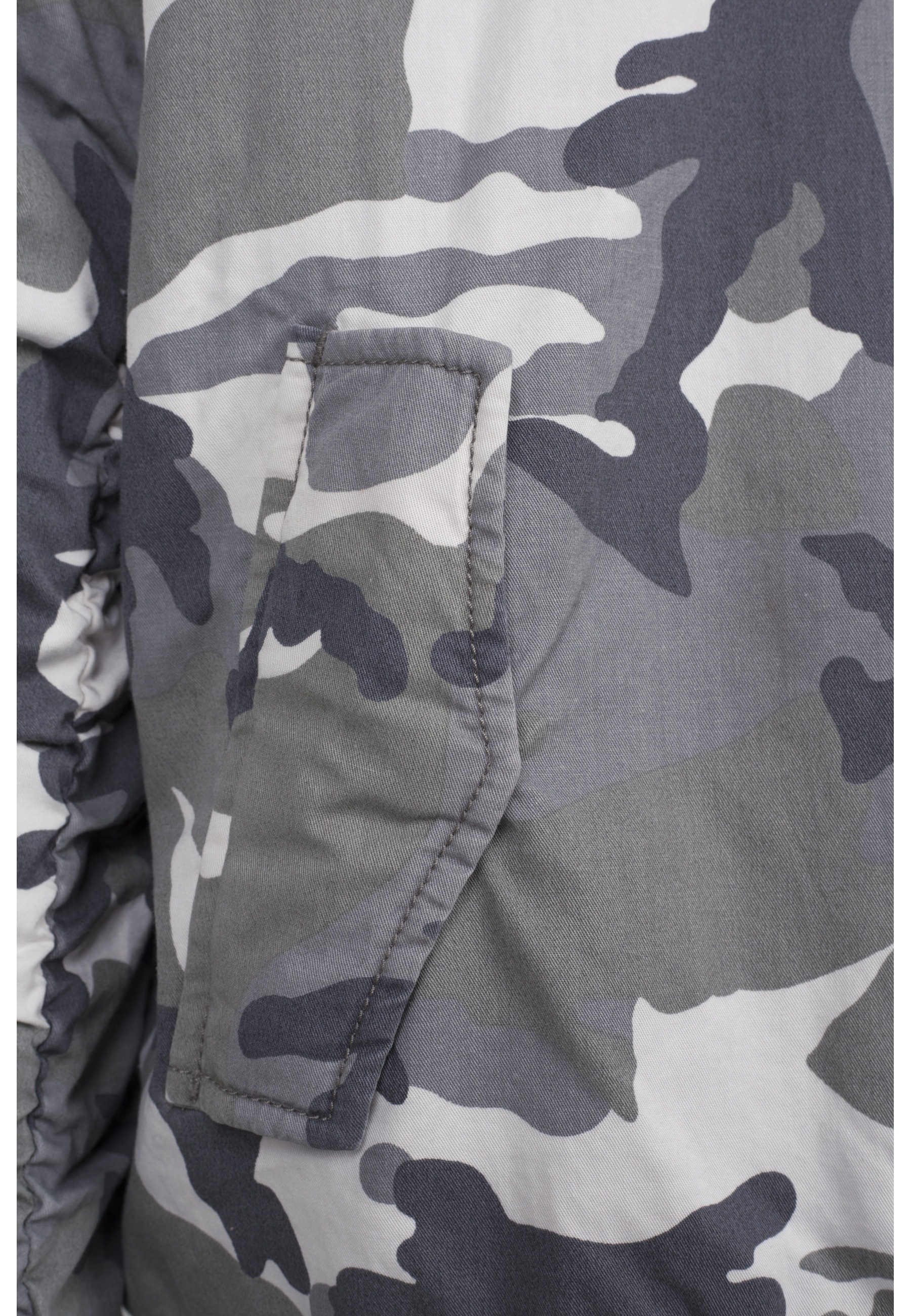 URBAN CLASSICS Bomberjacke »Urban Classics Herren Vintage Camo Cotton Bomber Jacket« 1 Stk. tlg. ohne Kapuze
