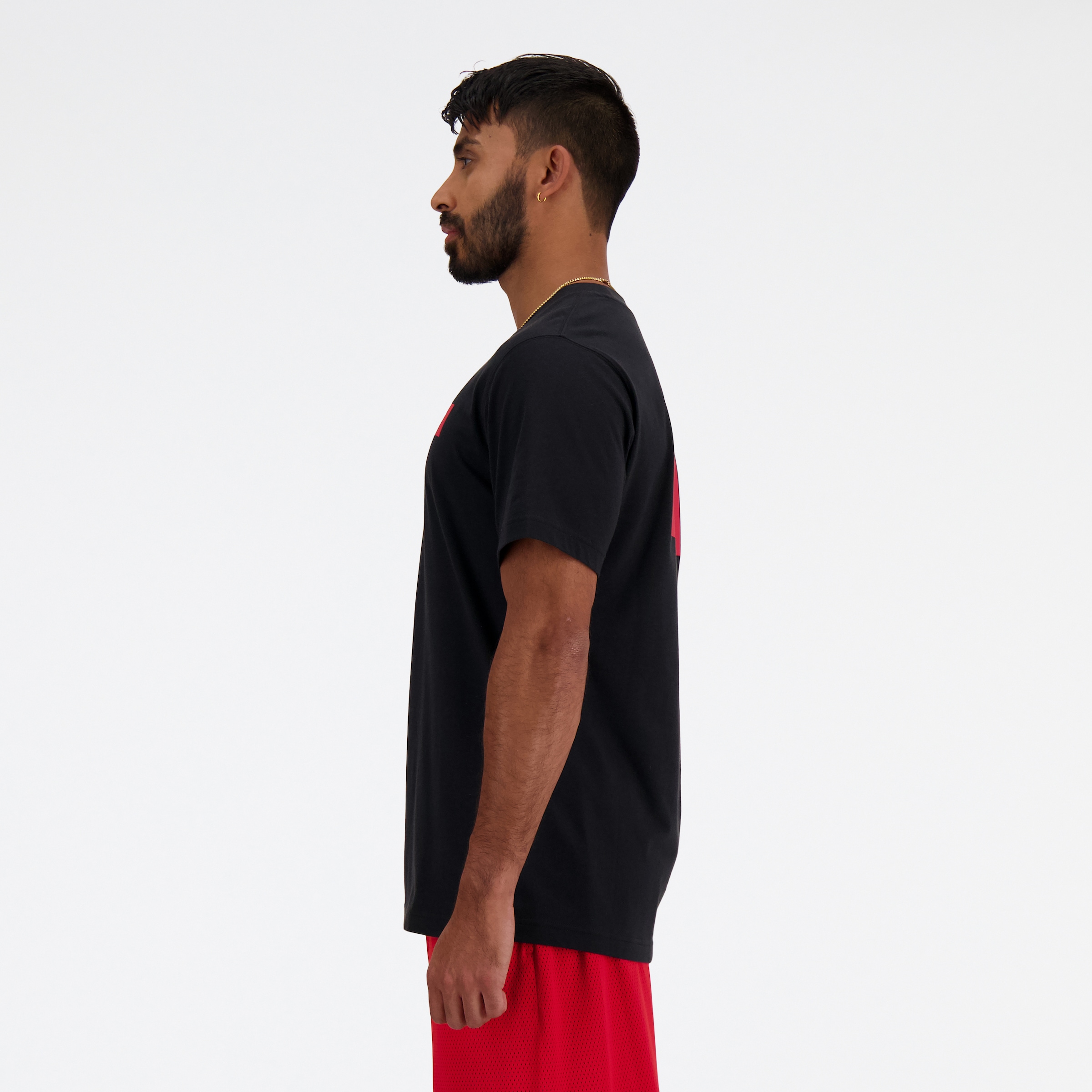New Balance T-Shirt »SPORT ESSENTIALS LOGO T-SHIRT«