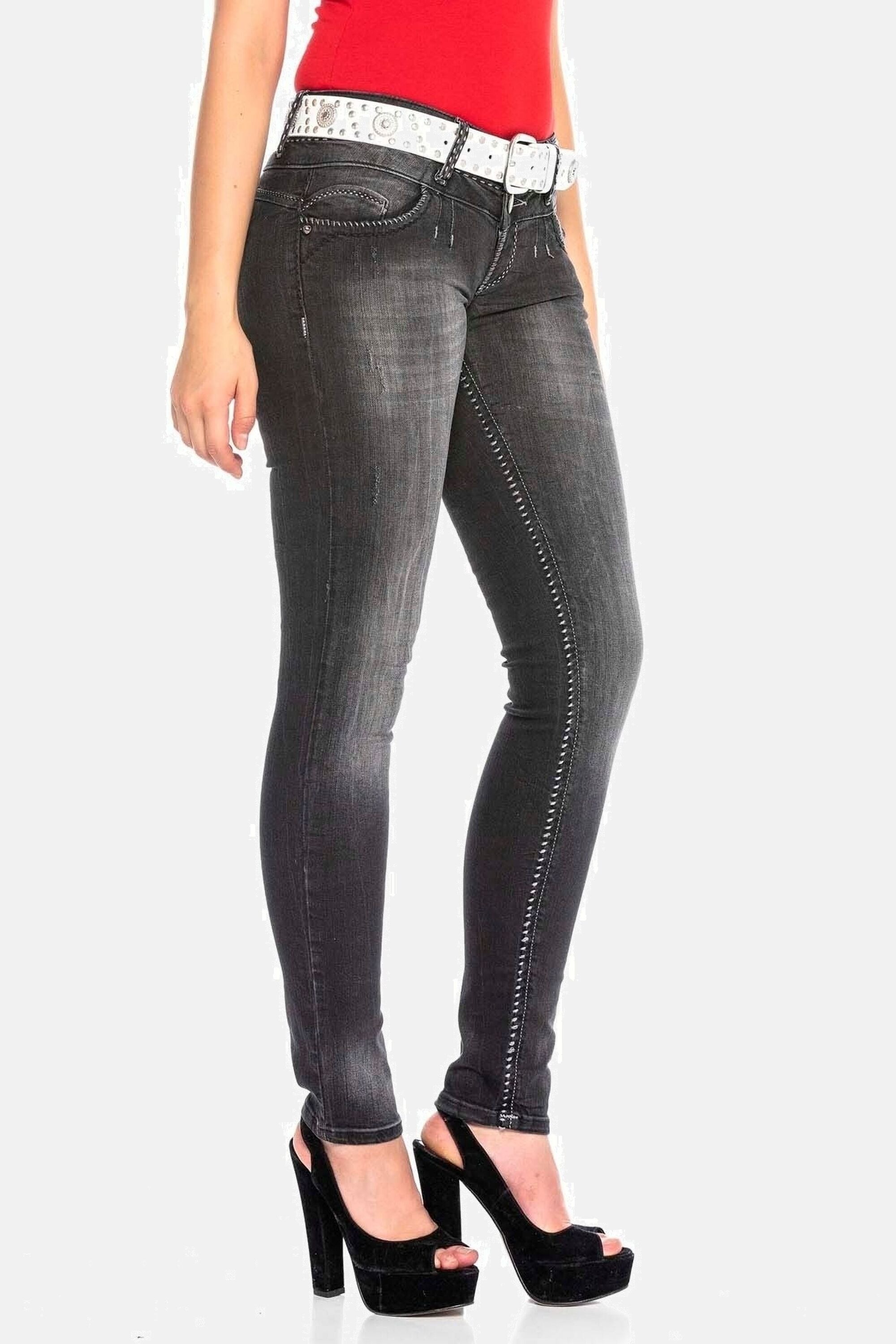Cipo & Baxx 5-Pocket-Jeans »Jeans«, in Slim-Fit, CBW-0655