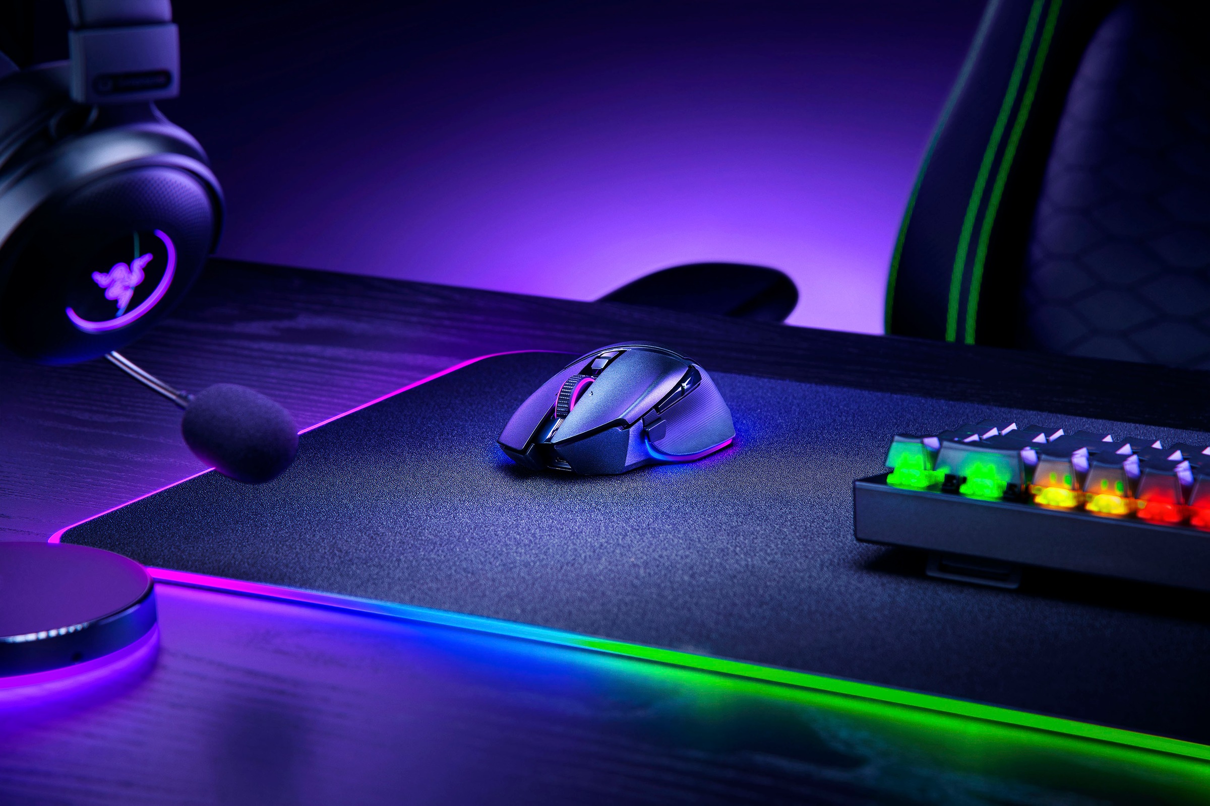 RAZER Gaming-Maus »Basilisk V3 Pro«, RF kabellos + Bluetooth-kabelgebunden-USB