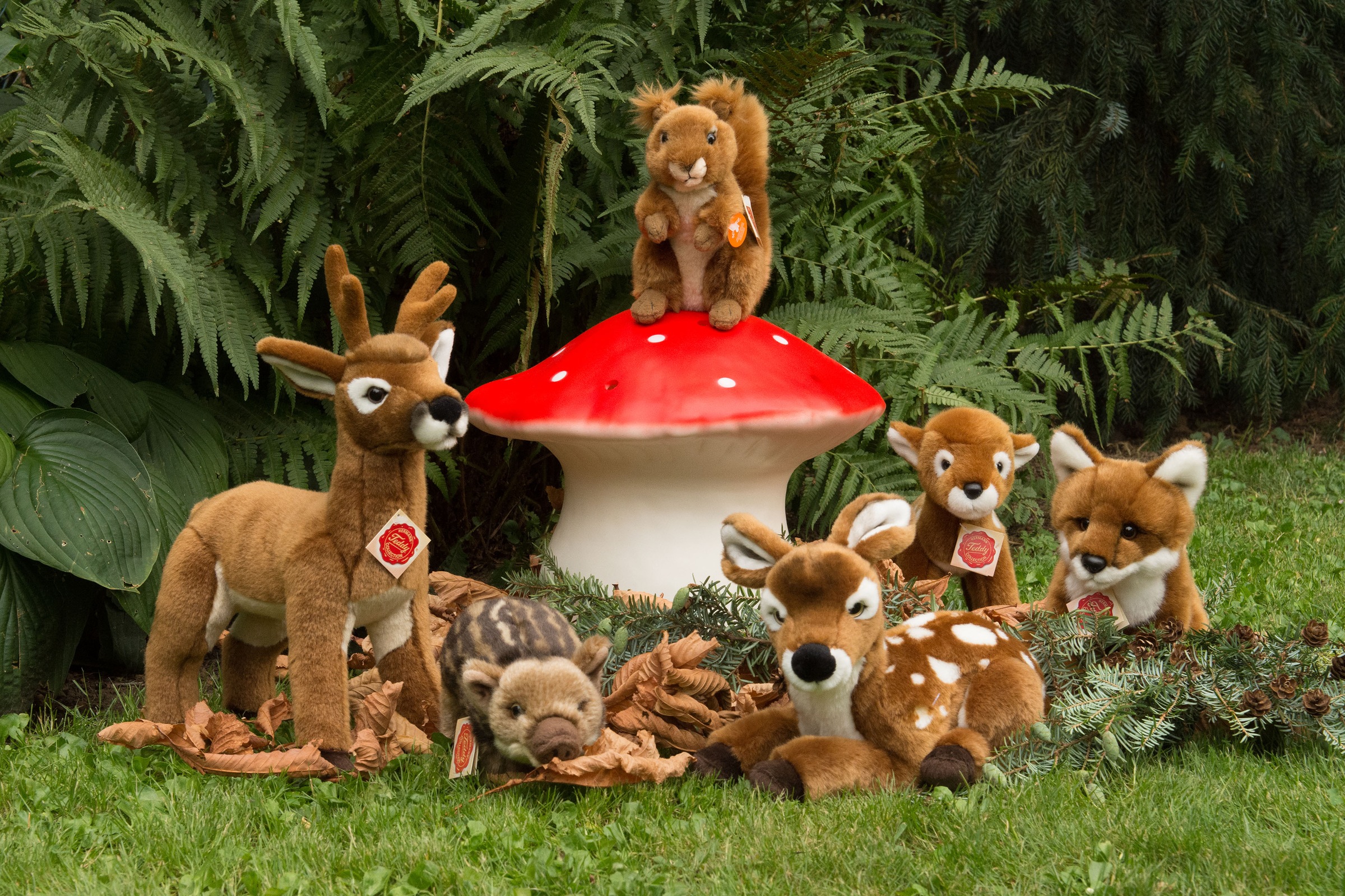 Teddy Hermann® Kuscheltier »Fuchs sitzend rotbraun, 20 cm«, zum Teil aus recyceltem Material