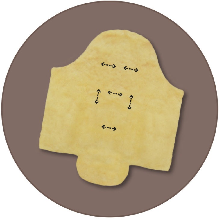 Thumbnail - Heitmann Felle "Eisbärchen - Lammfell Winterfußsack - Premium Qualität" mit echtem Lammfell, für Kinderwagen & Buggy, 6 ...